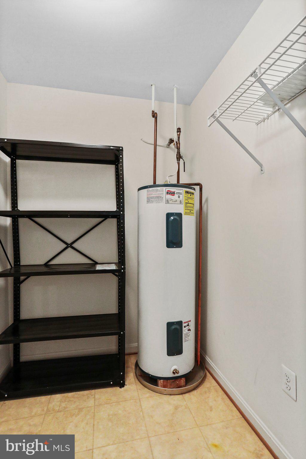 ECHO GLEN - Residential