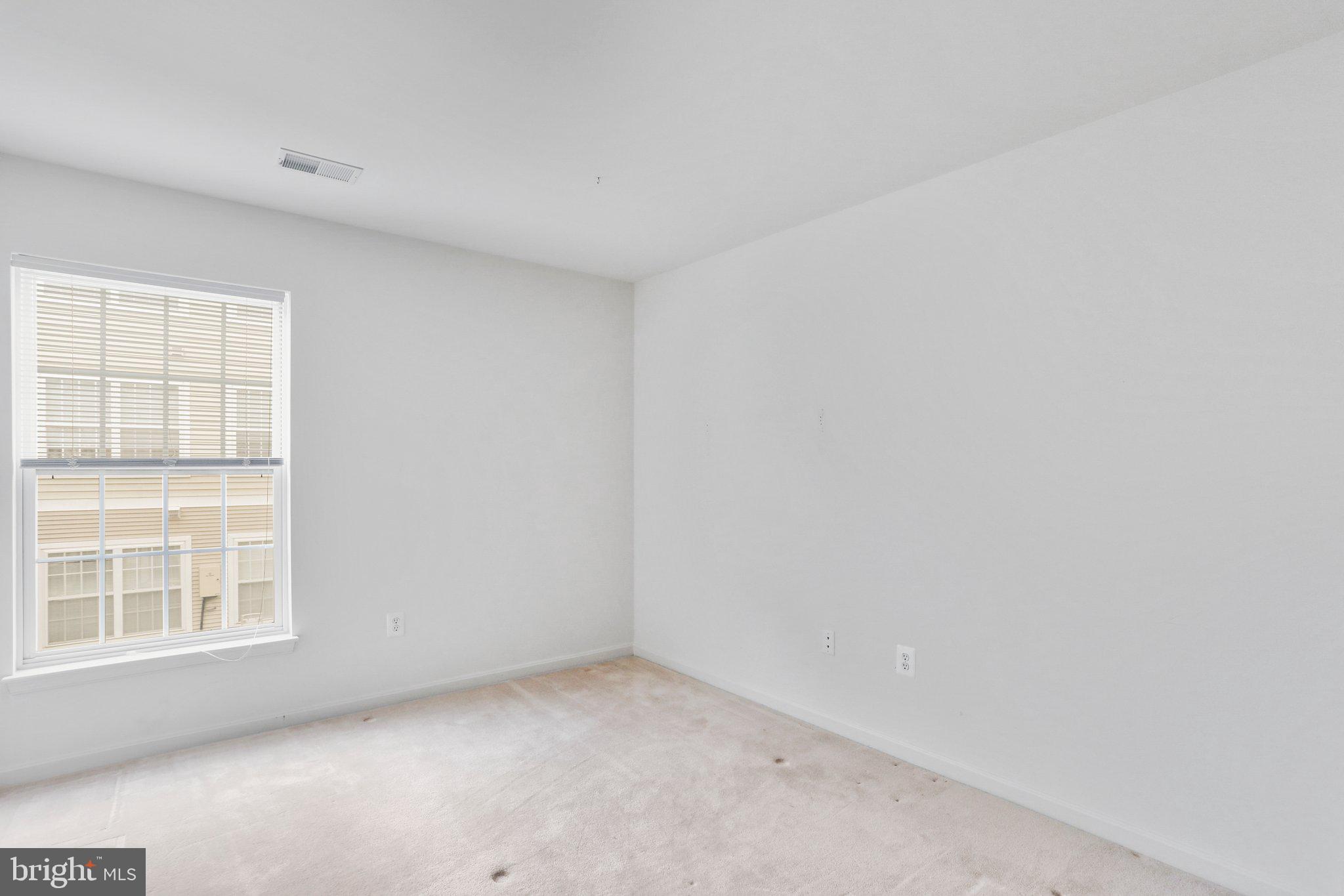 ECHO GLEN - Residential