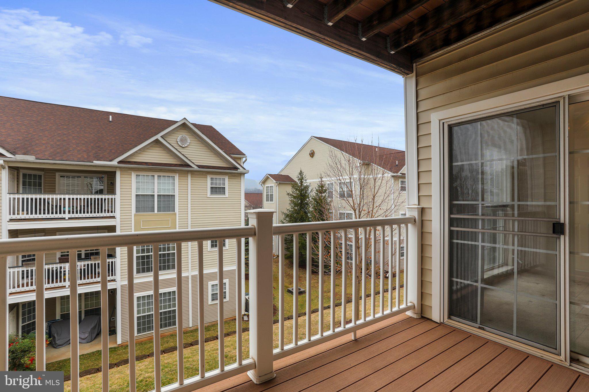 ECHO GLEN - Residential