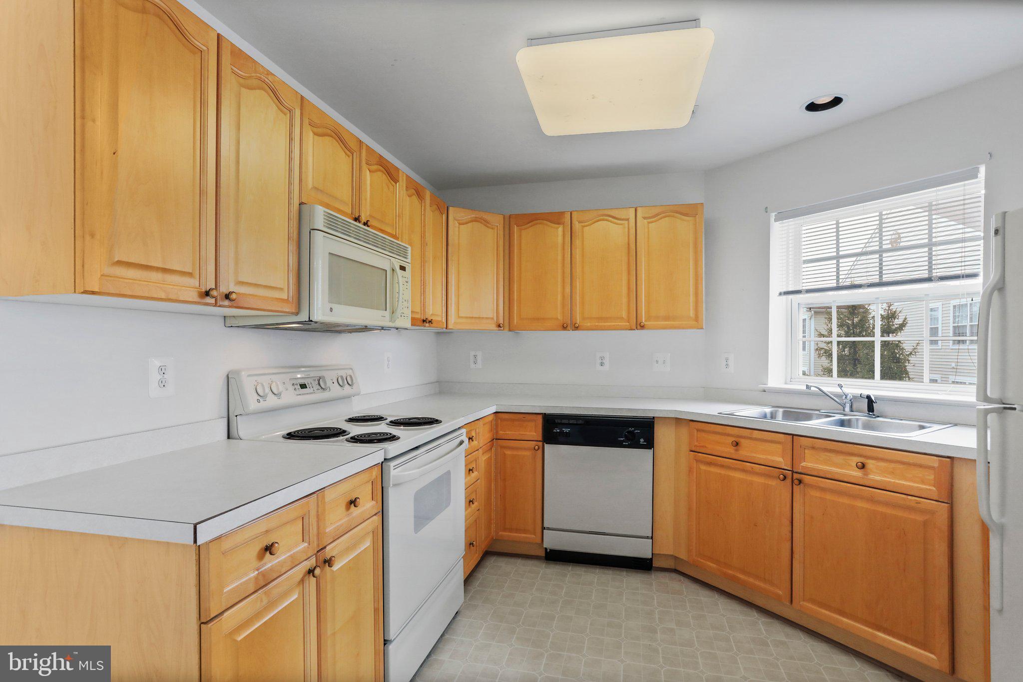 ECHO GLEN - Residential