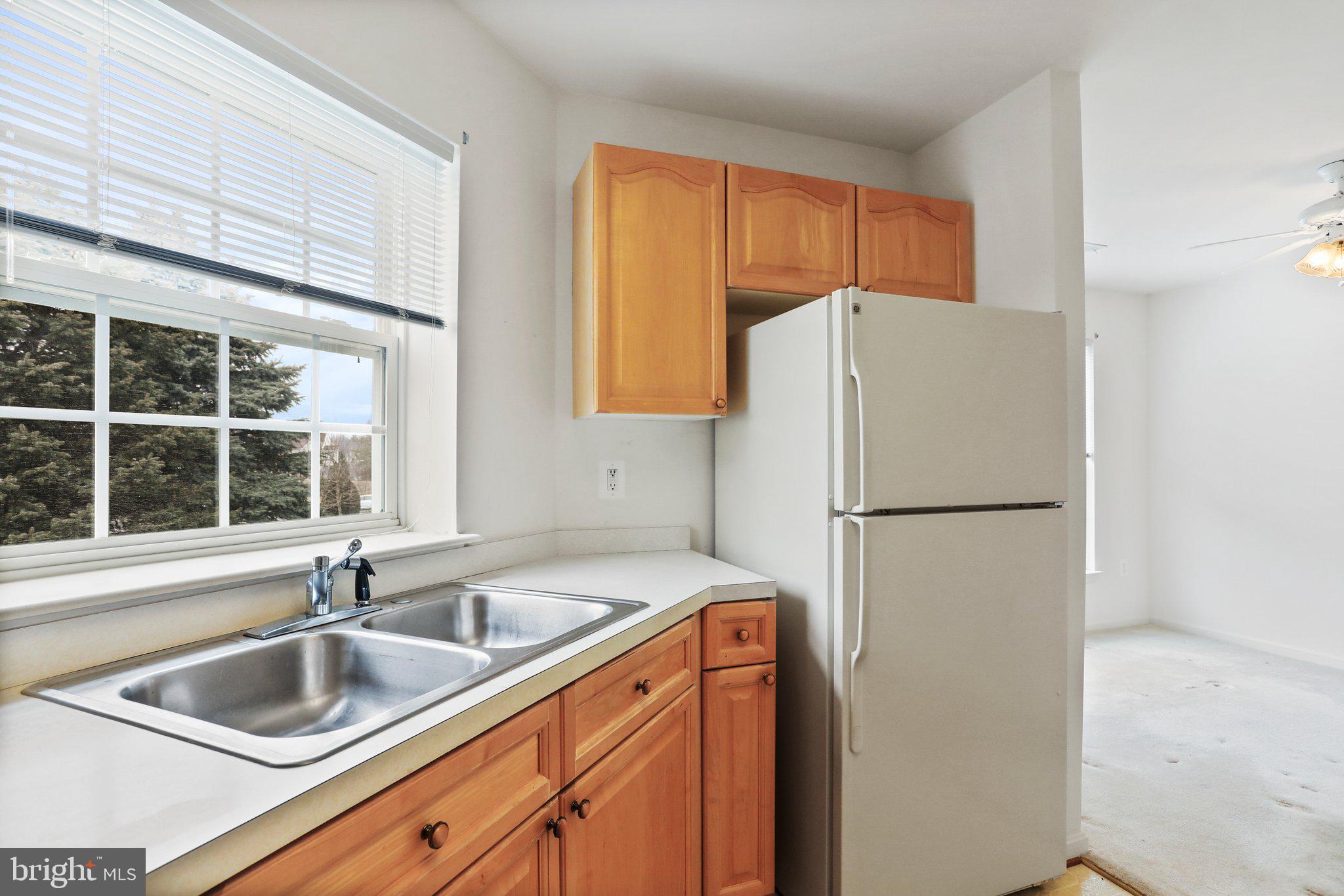 ECHO GLEN - Residential