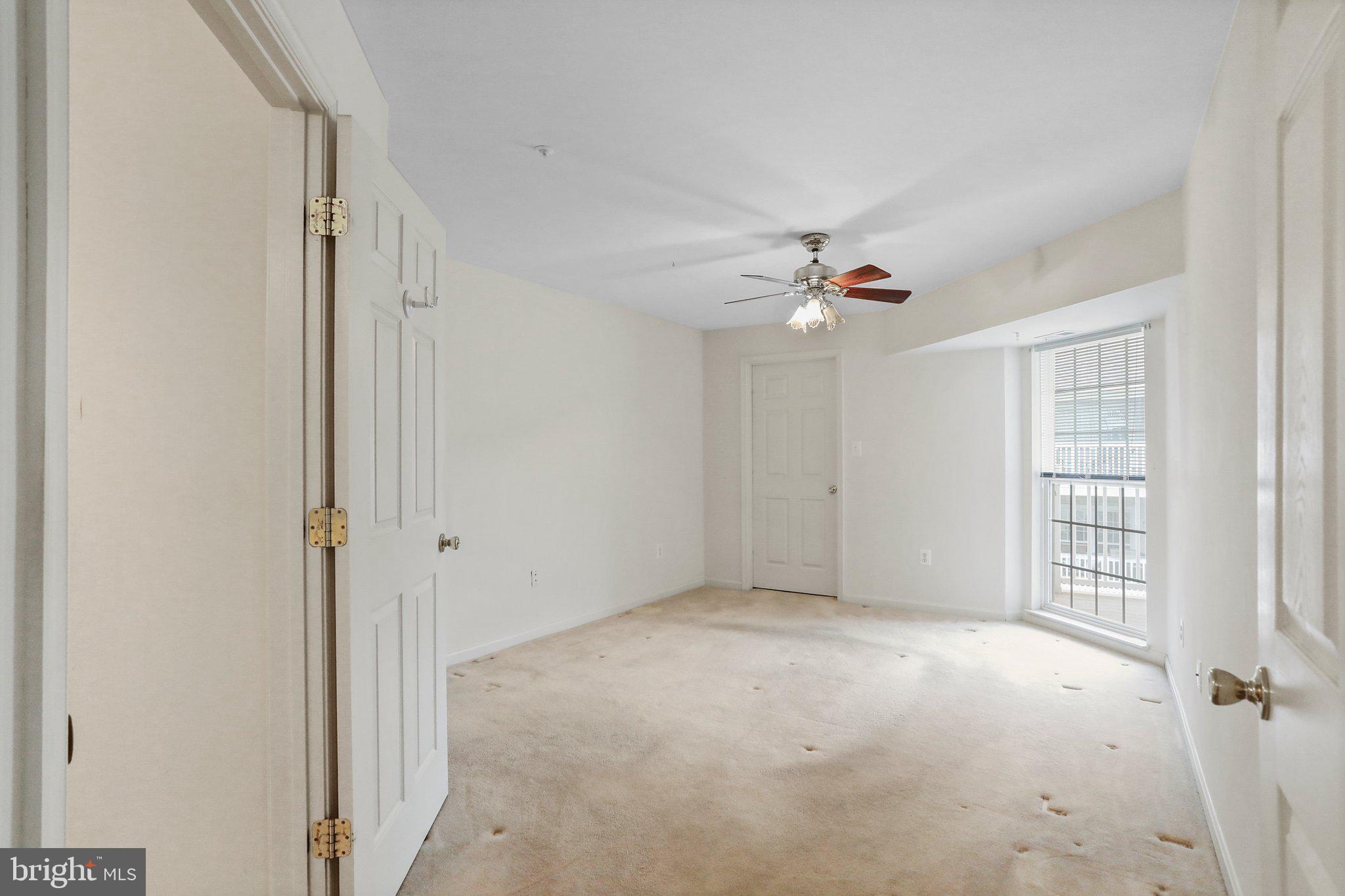 ECHO GLEN - Residential