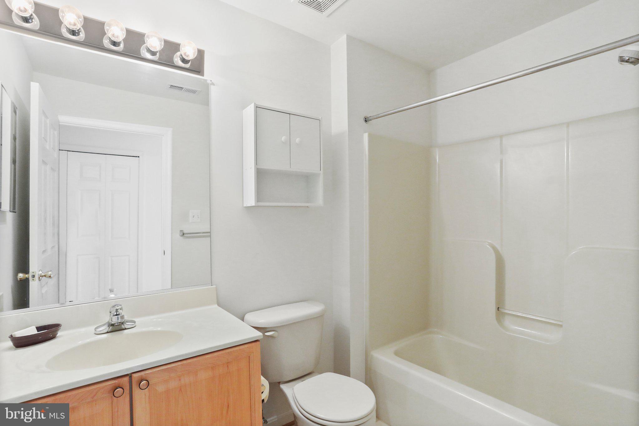 ECHO GLEN - Residential