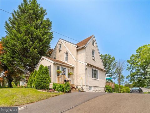 1086 EDGE HILL ROAD ABINGTON PA 19001