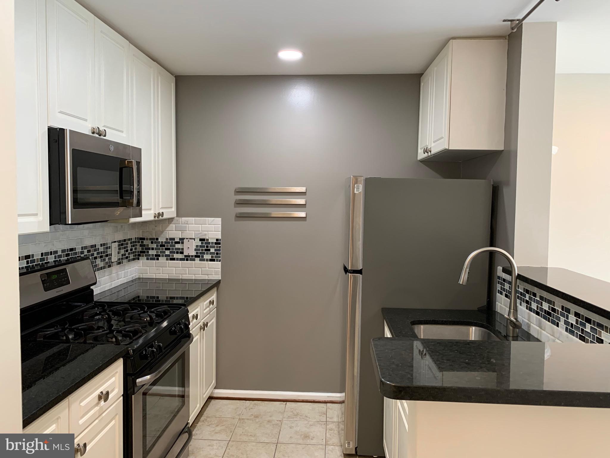 SAVOY PARK CONDOMINIUMS - Residential Lease