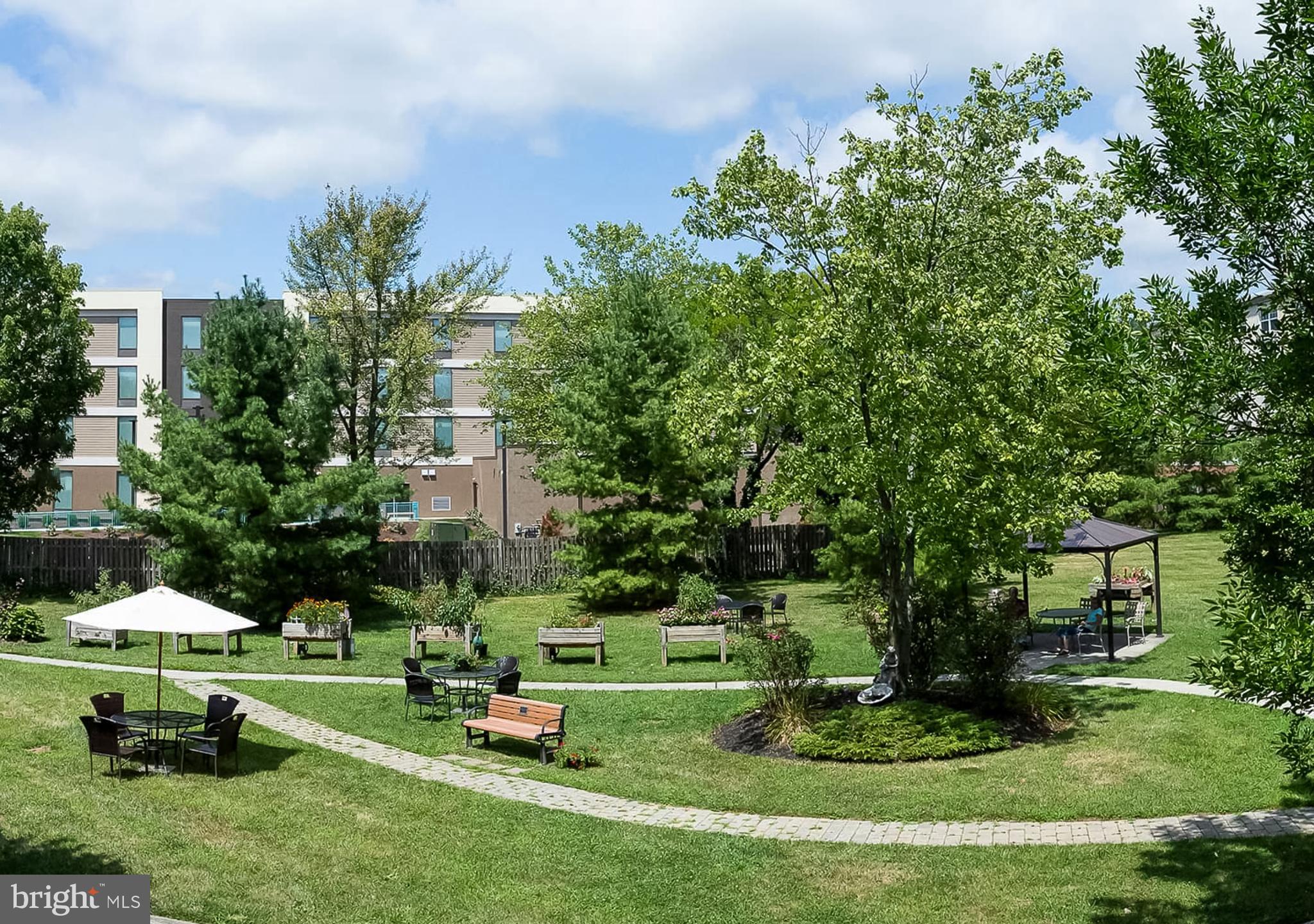 ASHBRIDGE - Residential Lease