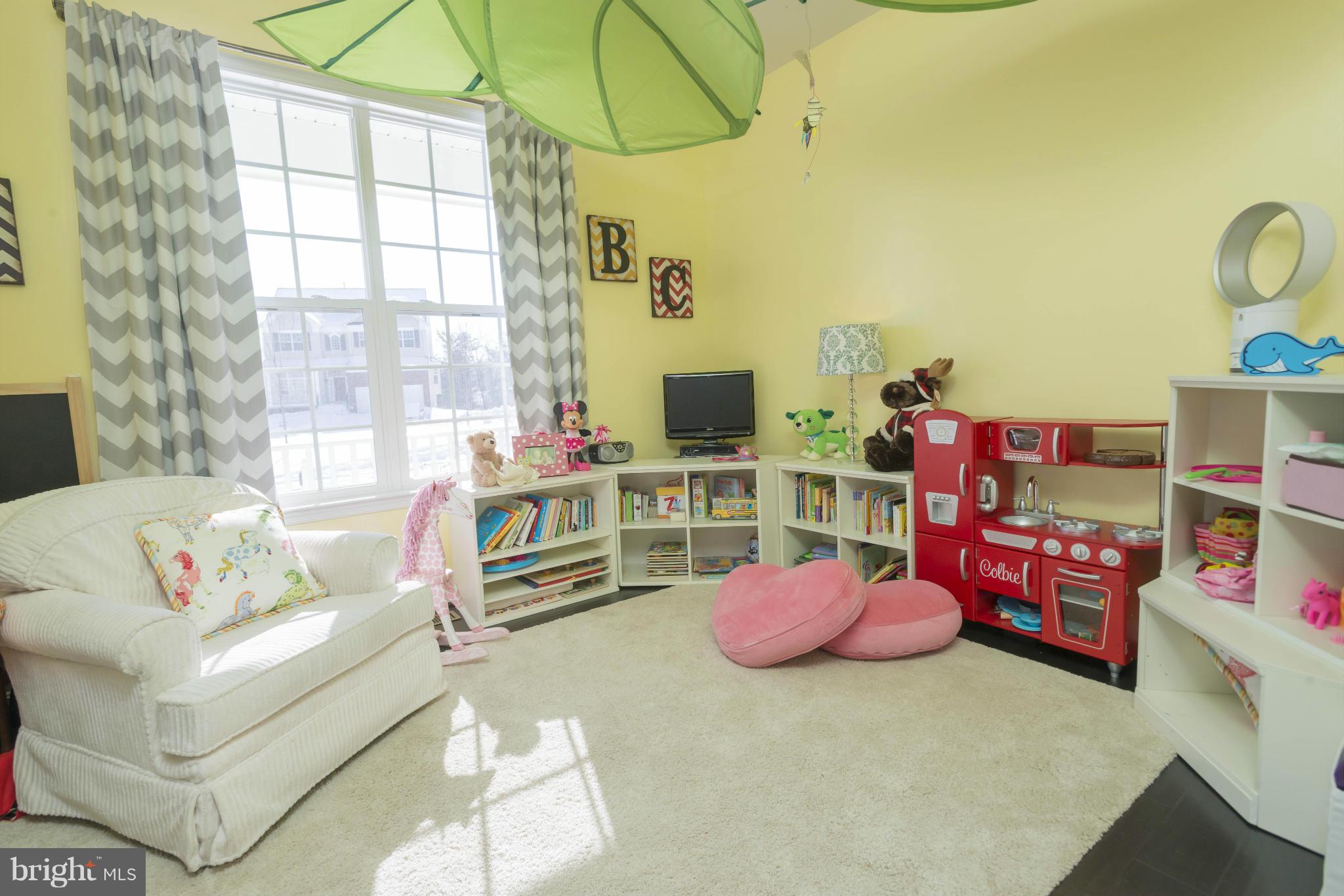 THE PARKE AT MOUNT WASHINGTON - Residential