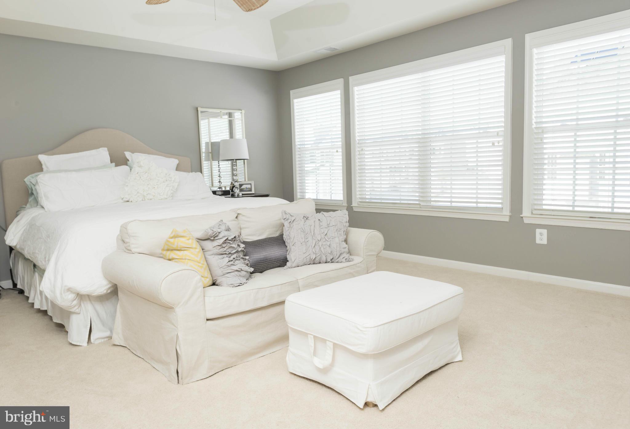 THE PARKE AT MOUNT WASHINGTON - Residential