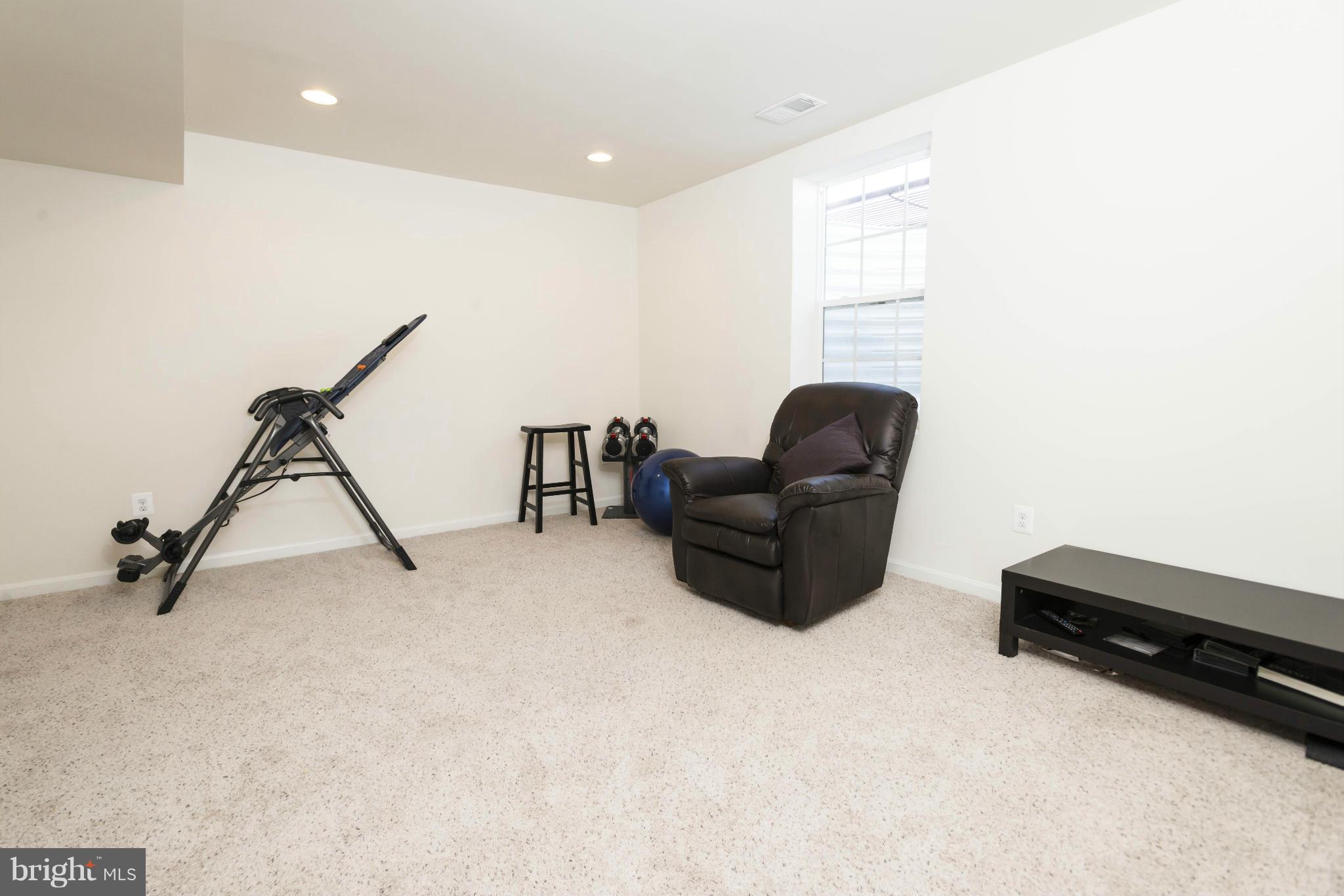 THE PARKE AT MOUNT WASHINGTON - Residential