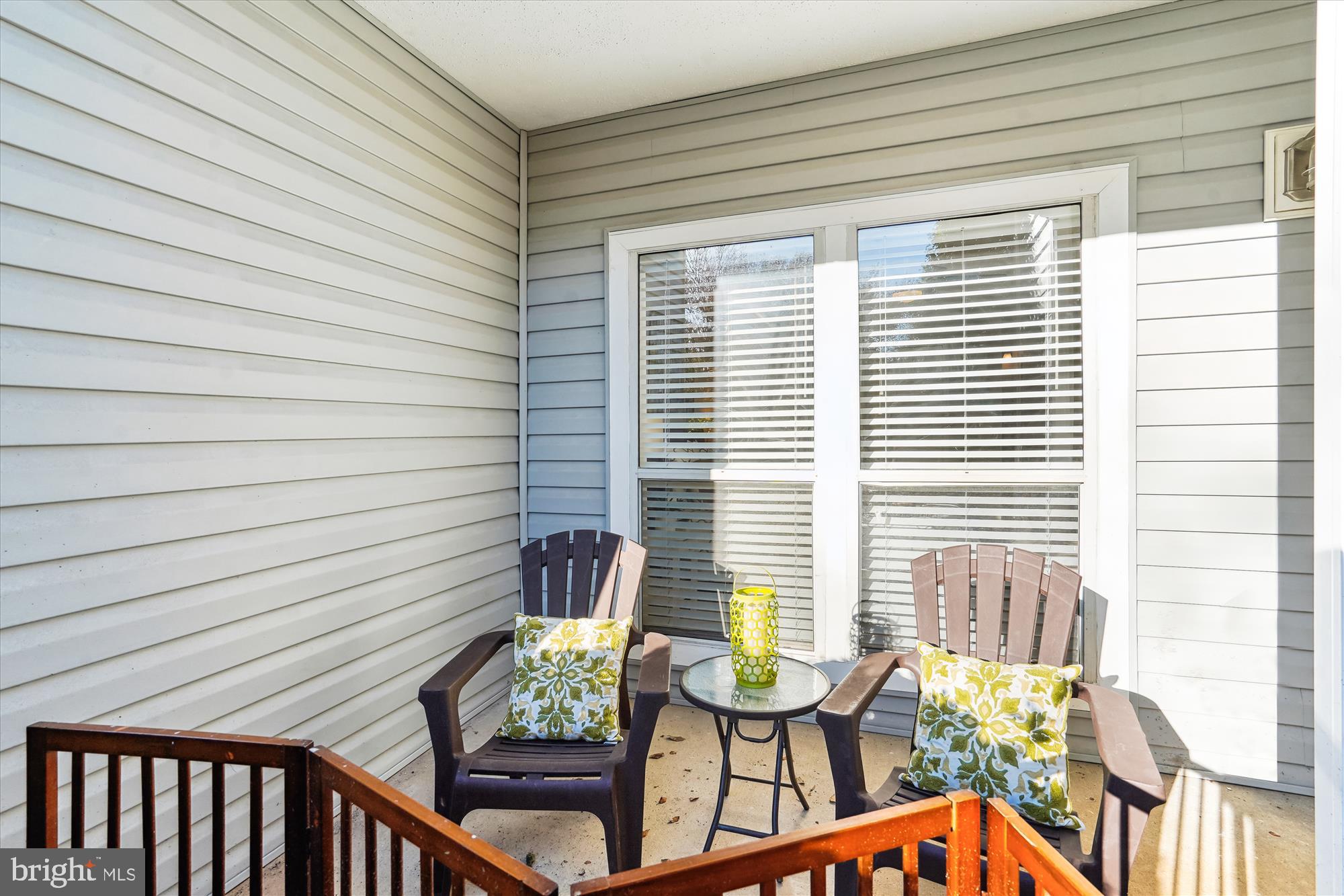 THE FOUR WINDS AT OAKTON - Residential