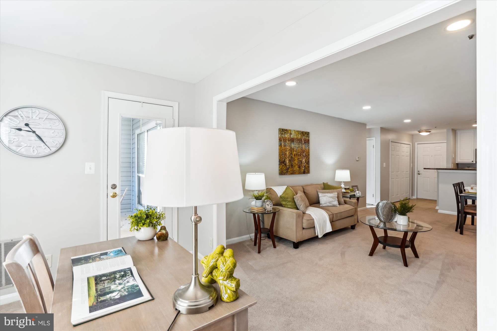 THE FOUR WINDS AT OAKTON - Residential