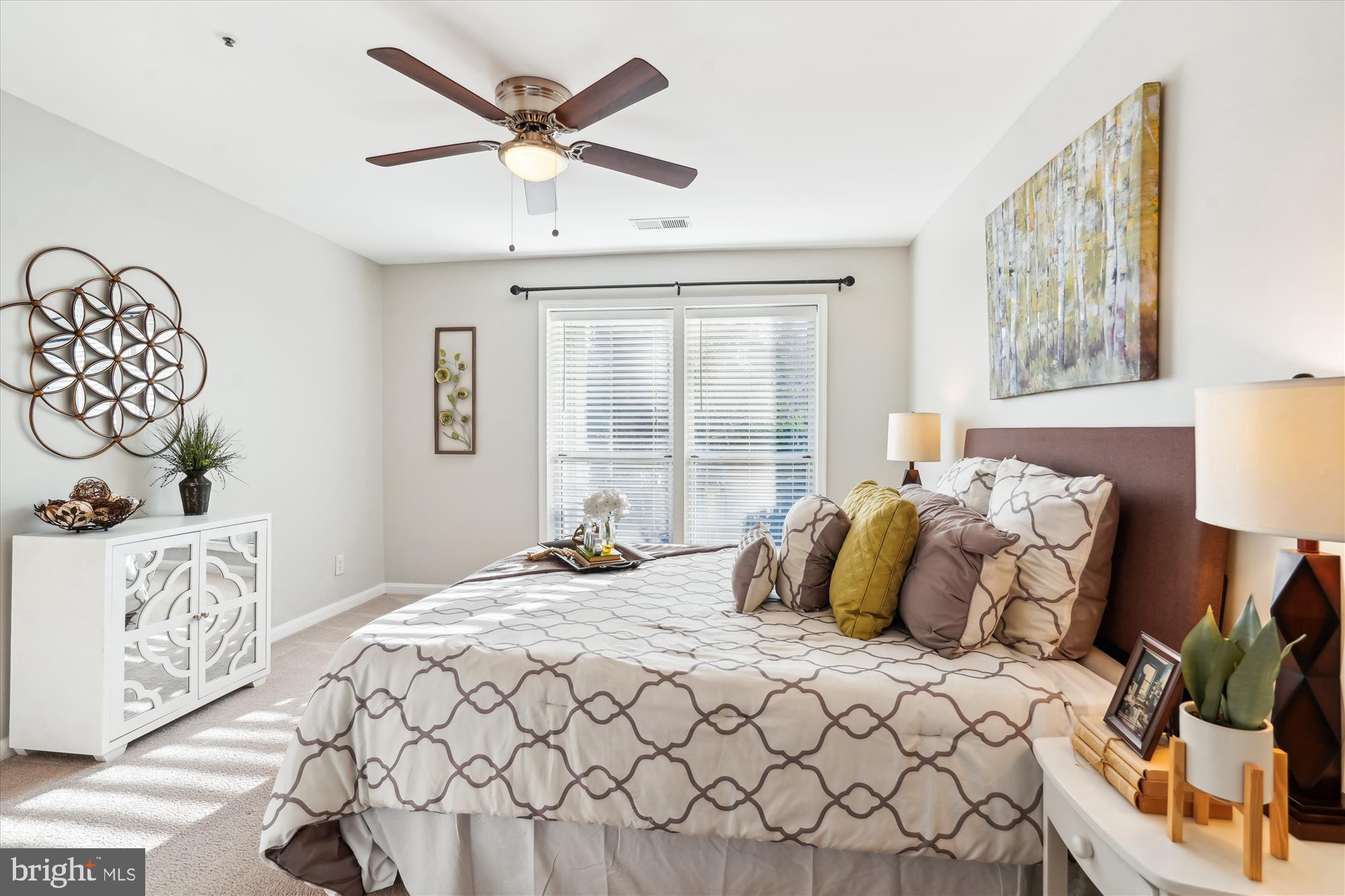 THE FOUR WINDS AT OAKTON - Residential