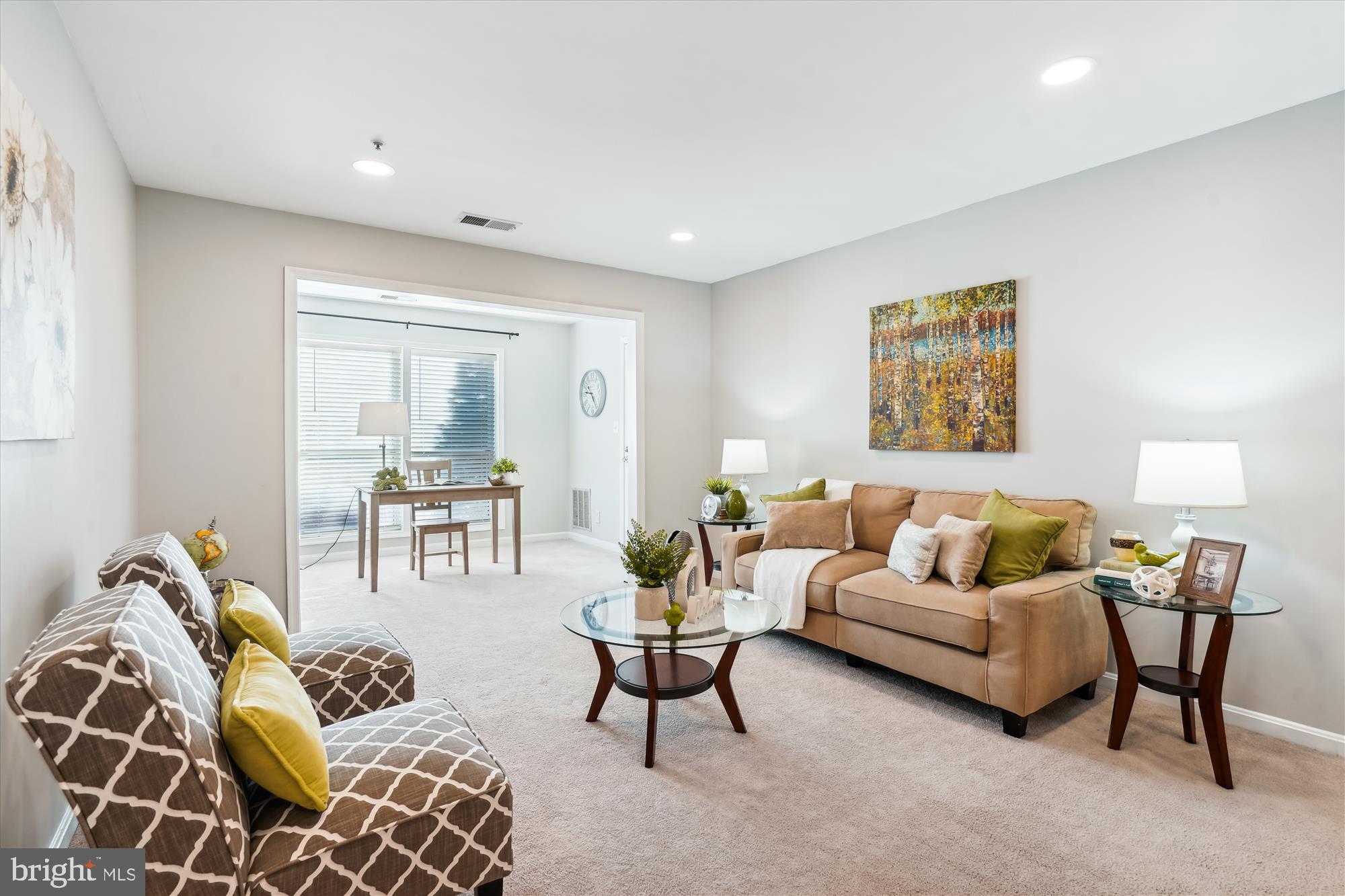 THE FOUR WINDS AT OAKTON - Residential