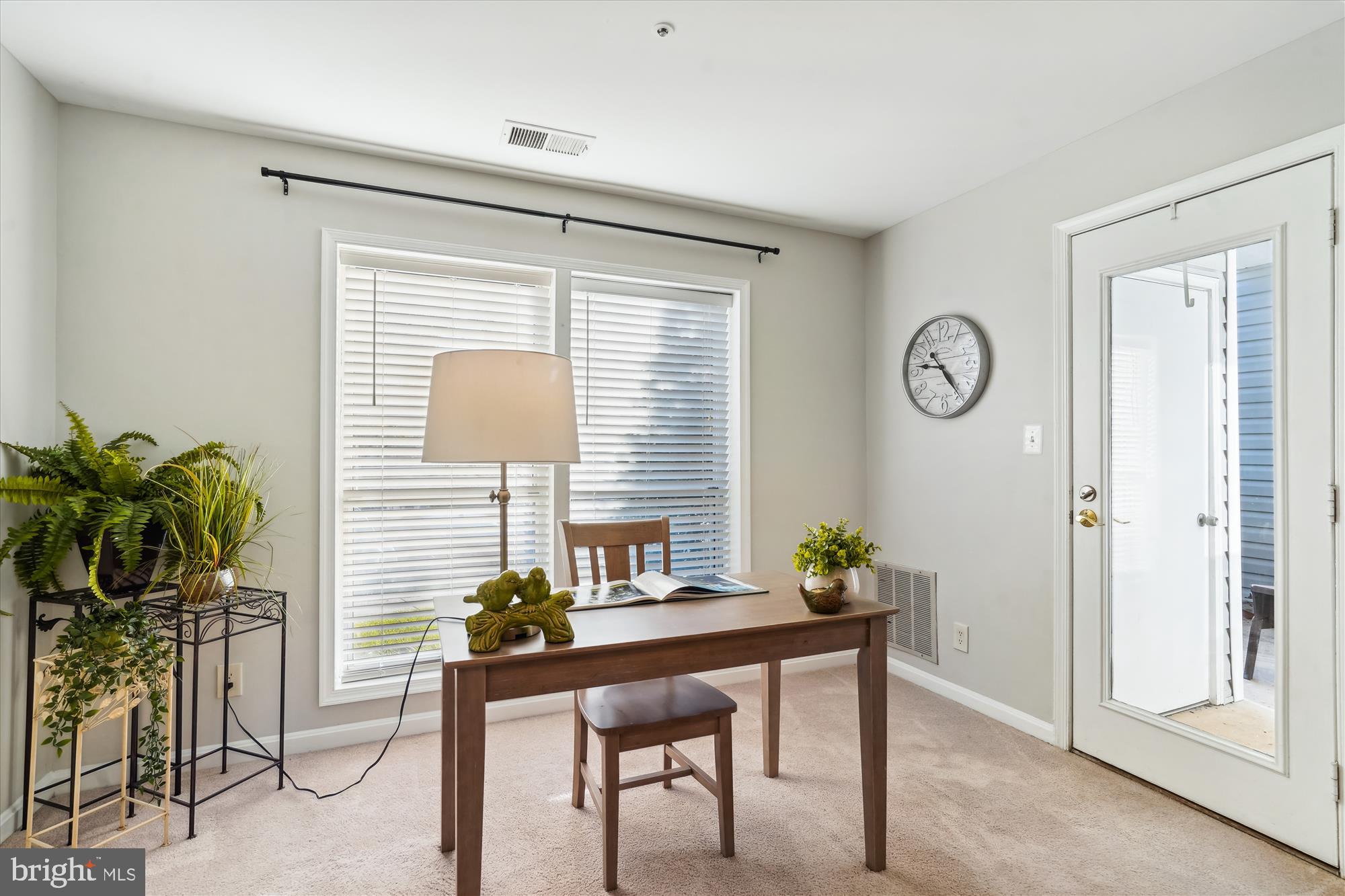 THE FOUR WINDS AT OAKTON - Residential