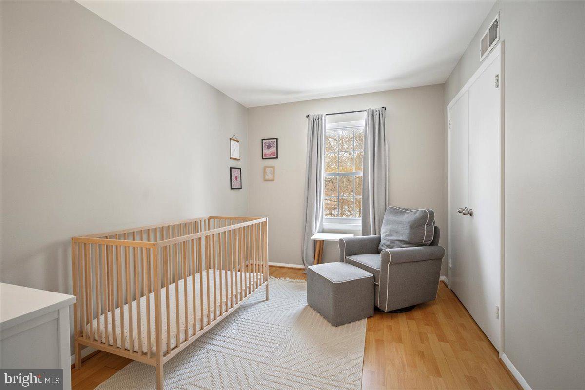 BURGUNDY KNOLLS - Residential