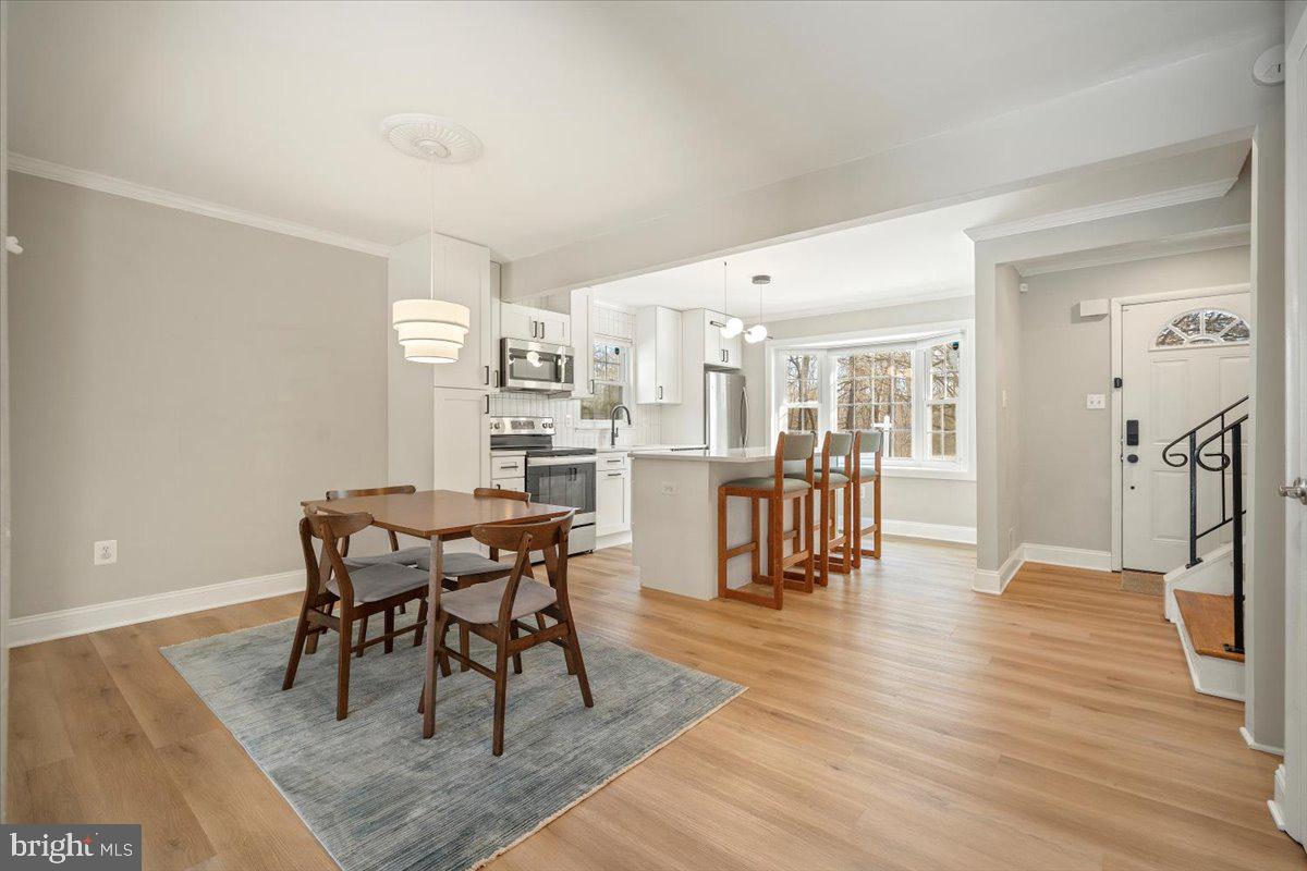 BURGUNDY KNOLLS - Residential