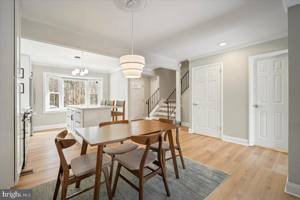 BURGUNDY KNOLLS - Residential