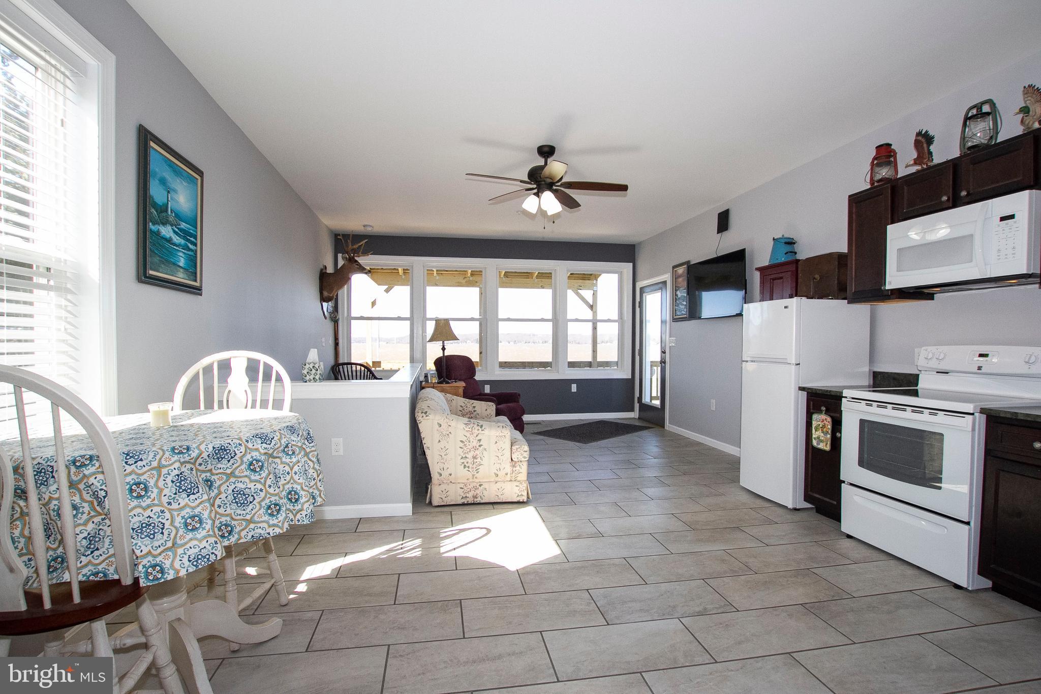 ABERDEEN HILLS - Residential