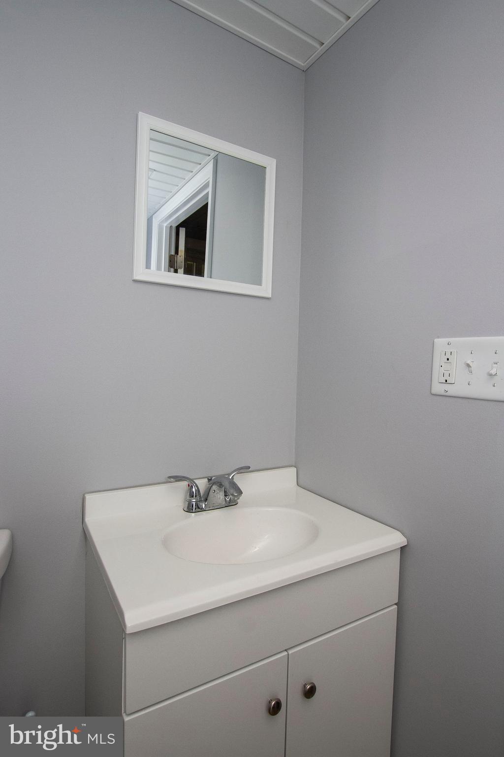 ABERDEEN HILLS - Residential