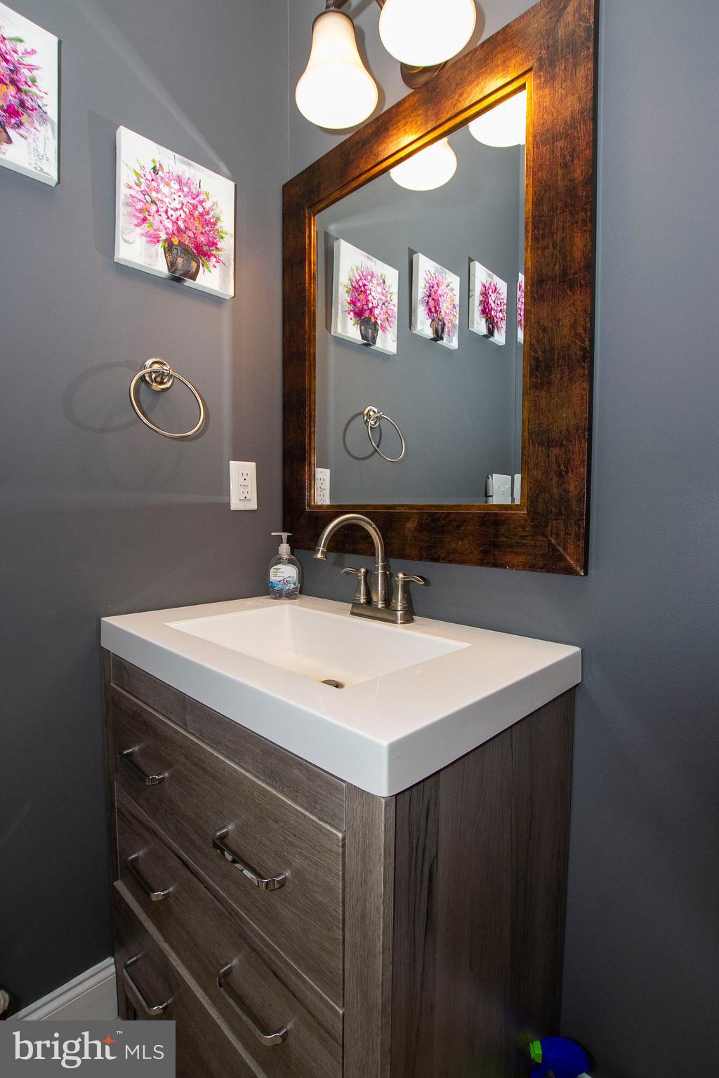 ABERDEEN HILLS - Residential