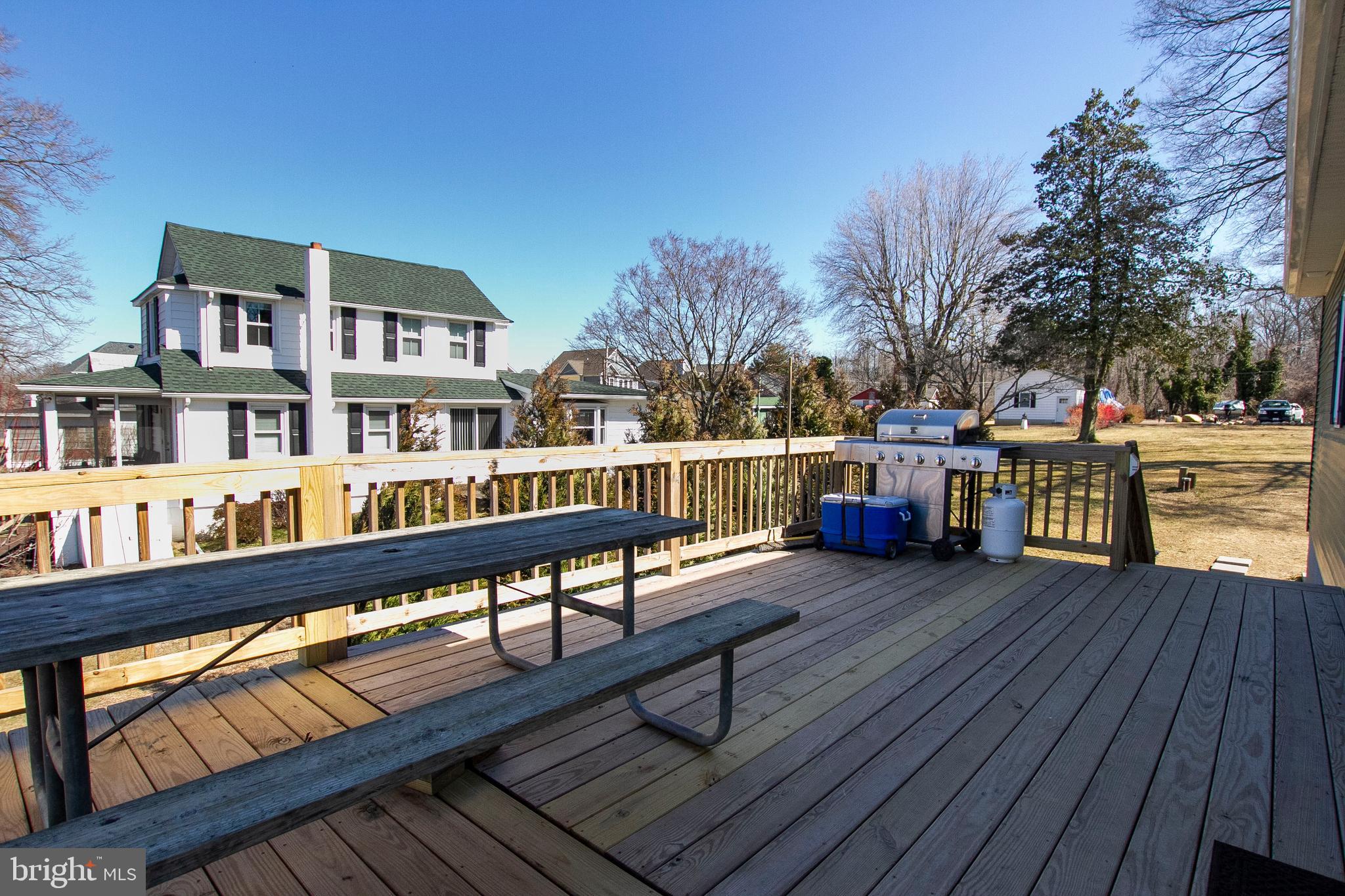 ABERDEEN HILLS - Residential