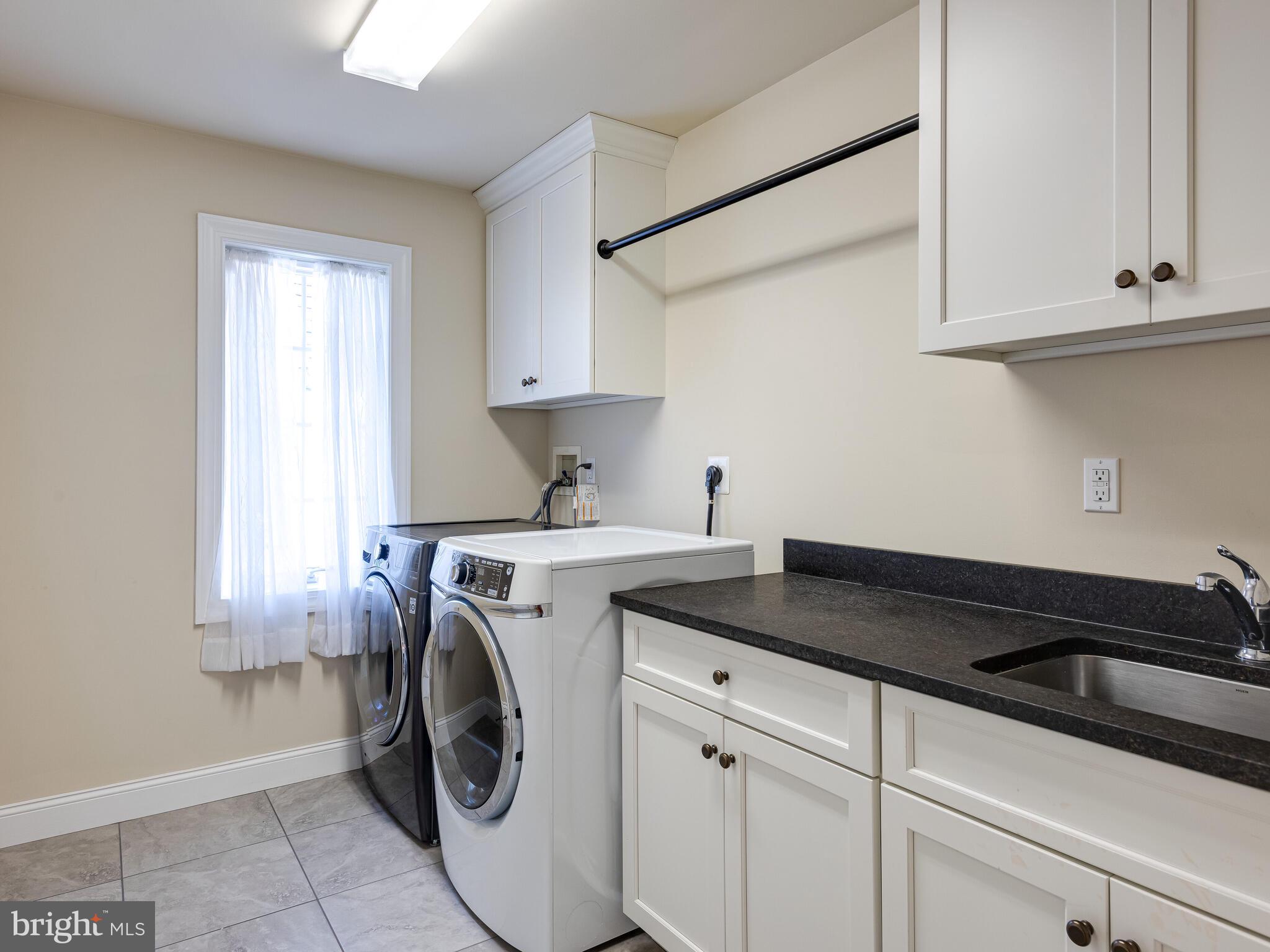 STONEPINE - Residential