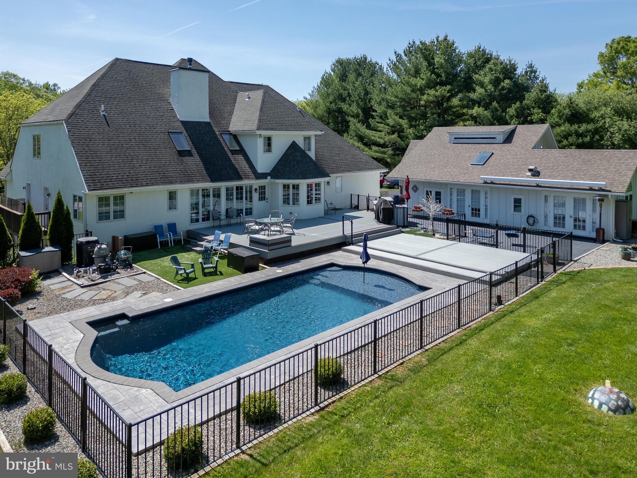 STONEPINE - Residential