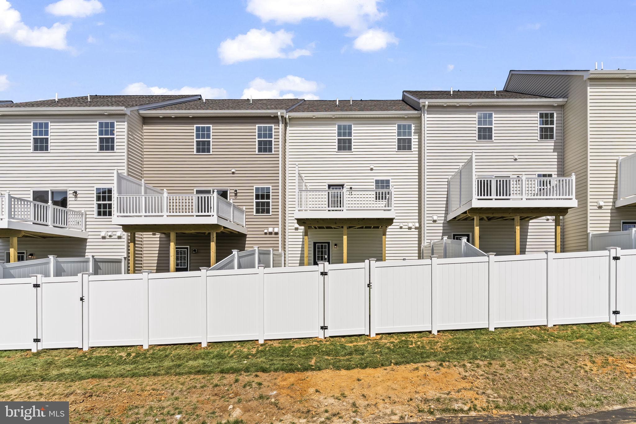 MEADOWS AT TOWN RUN II - Residential