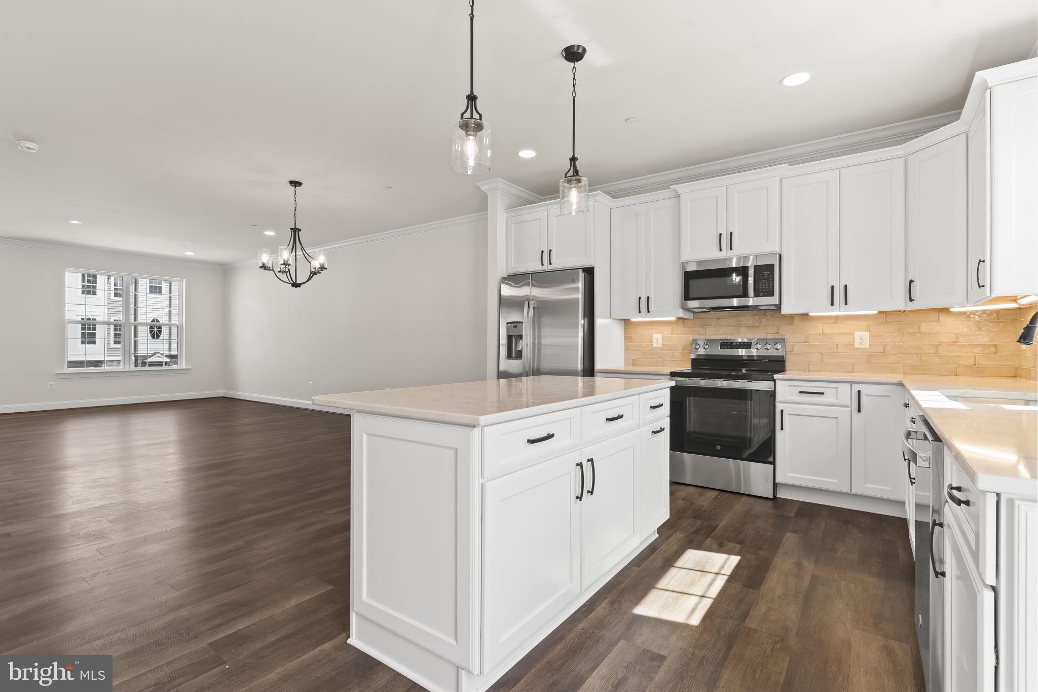 MEADOWS AT TOWN RUN II - Residential