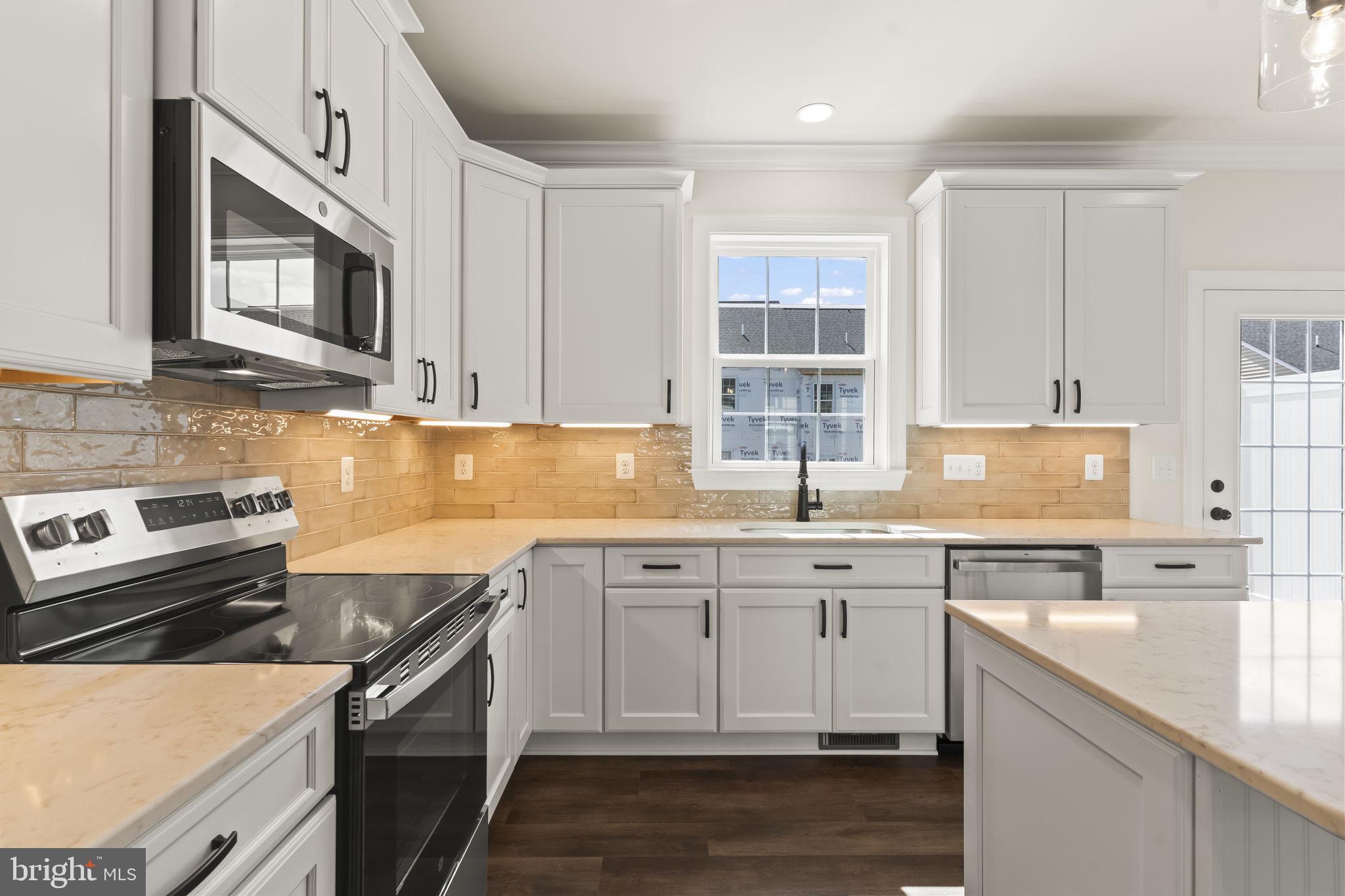 MEADOWS AT TOWN RUN II - Residential