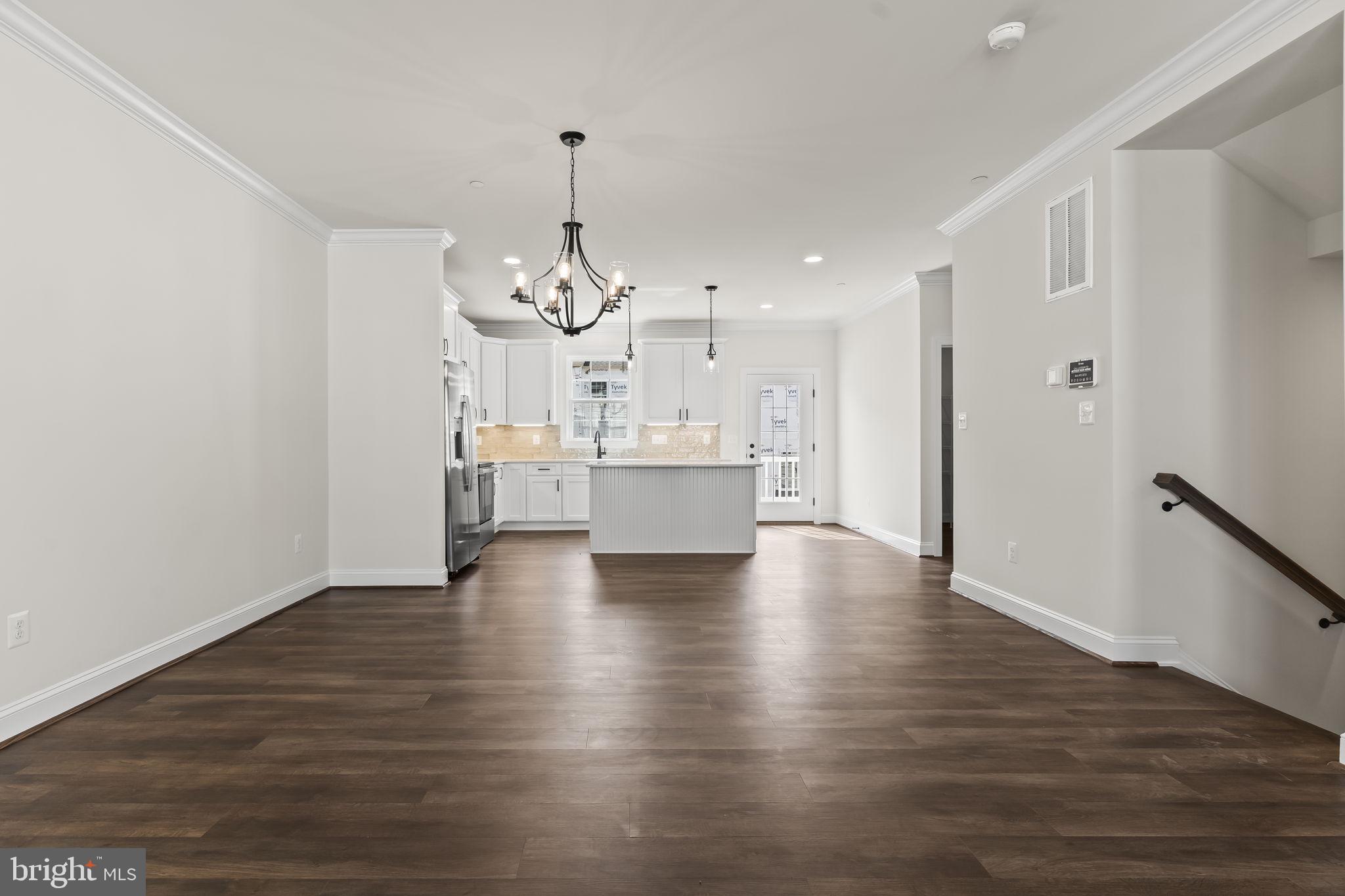 MEADOWS AT TOWN RUN II - Residential