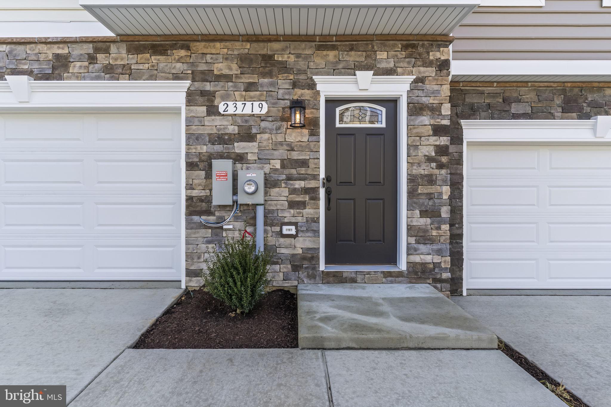 MEADOWS AT TOWN RUN II - Residential