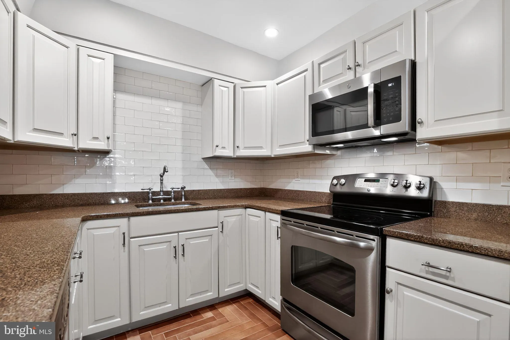 Penllyn, Pennsylvania 19422, United States, 3 Bedrooms Bedrooms, ,2 BathroomsBathrooms,Residential,Active,232861