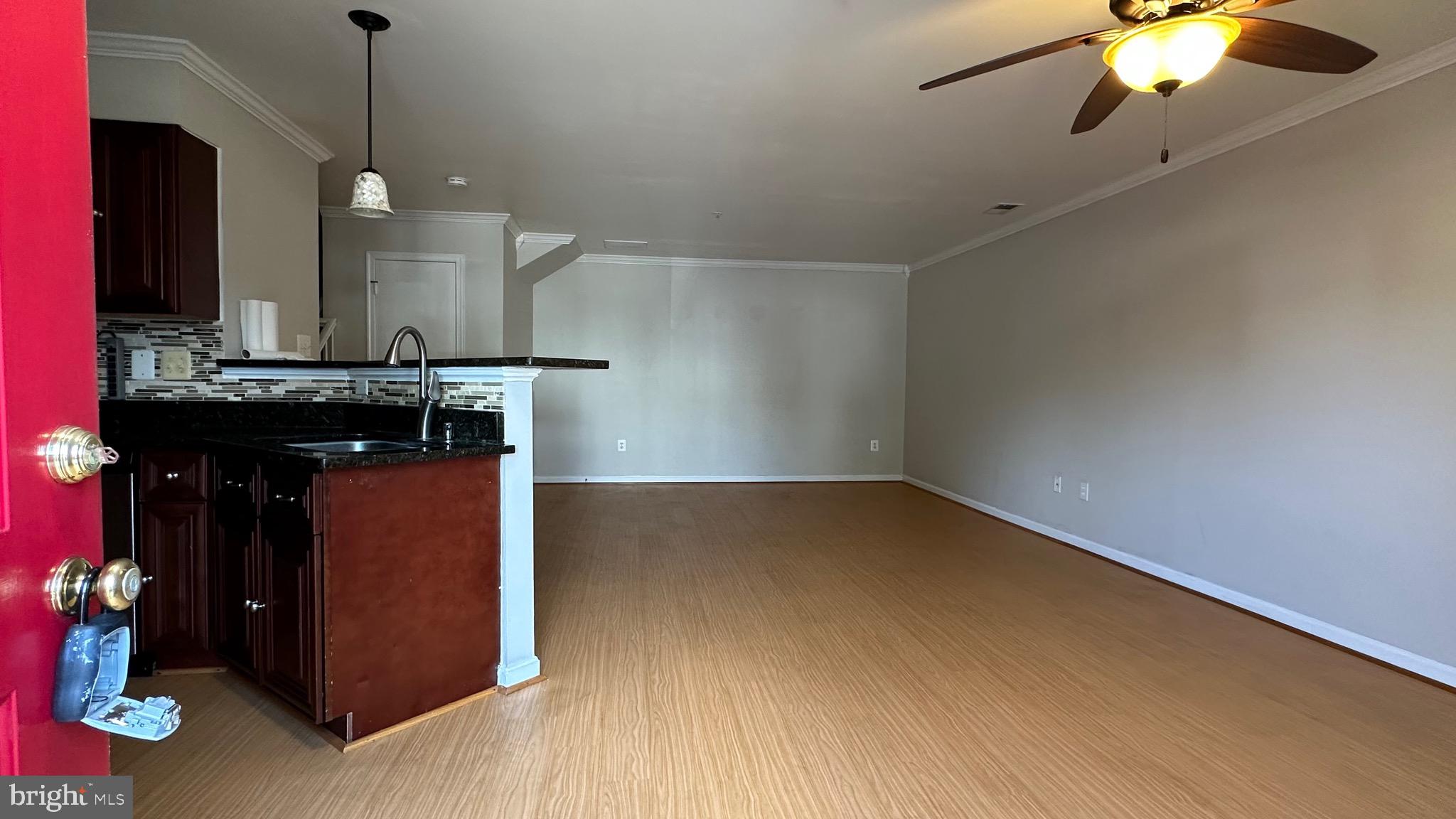 WELLINGTON TRACE - Residential Lease