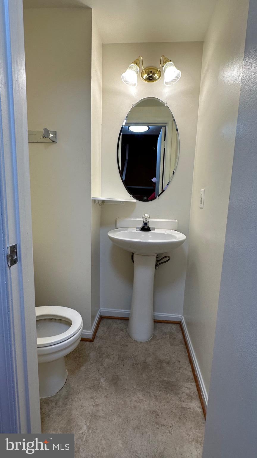 WELLINGTON TRACE - Residential Lease