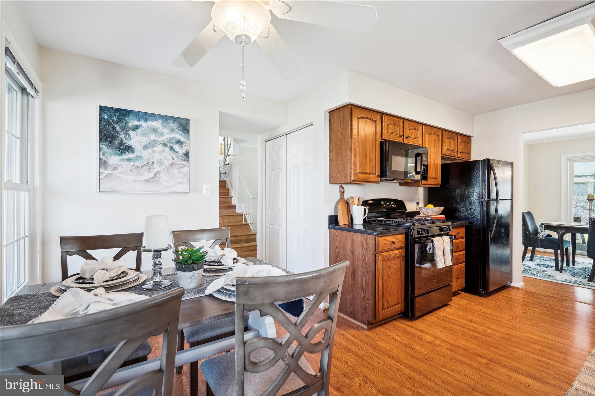 BROOKEVILLE KNOLLS - Residential