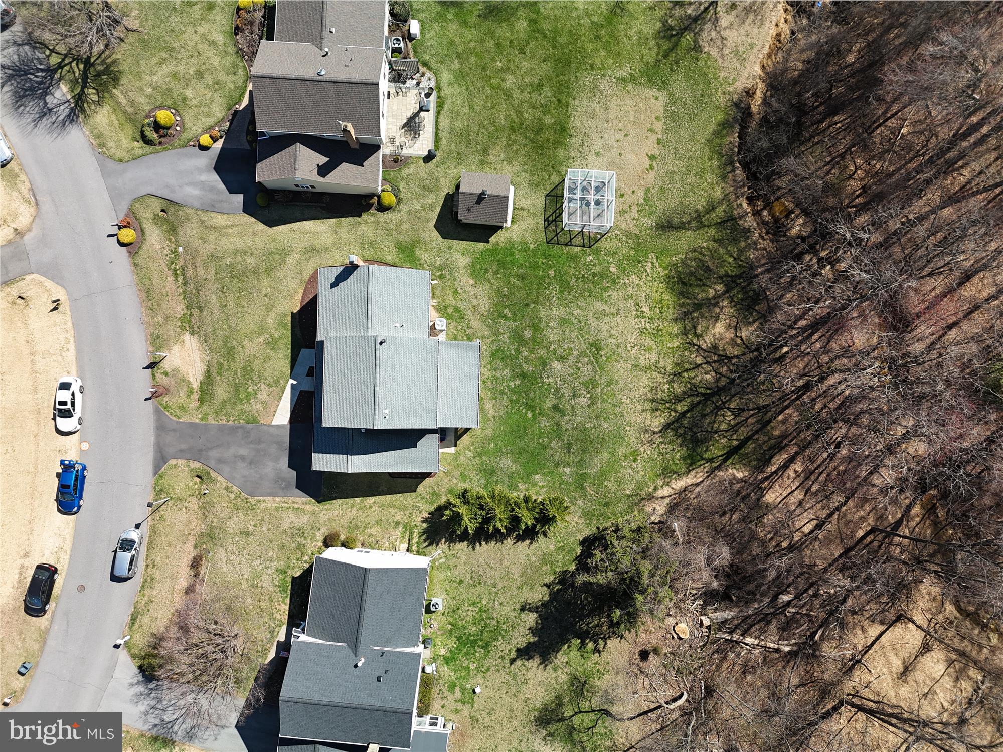 BROOKEVILLE KNOLLS - Residential