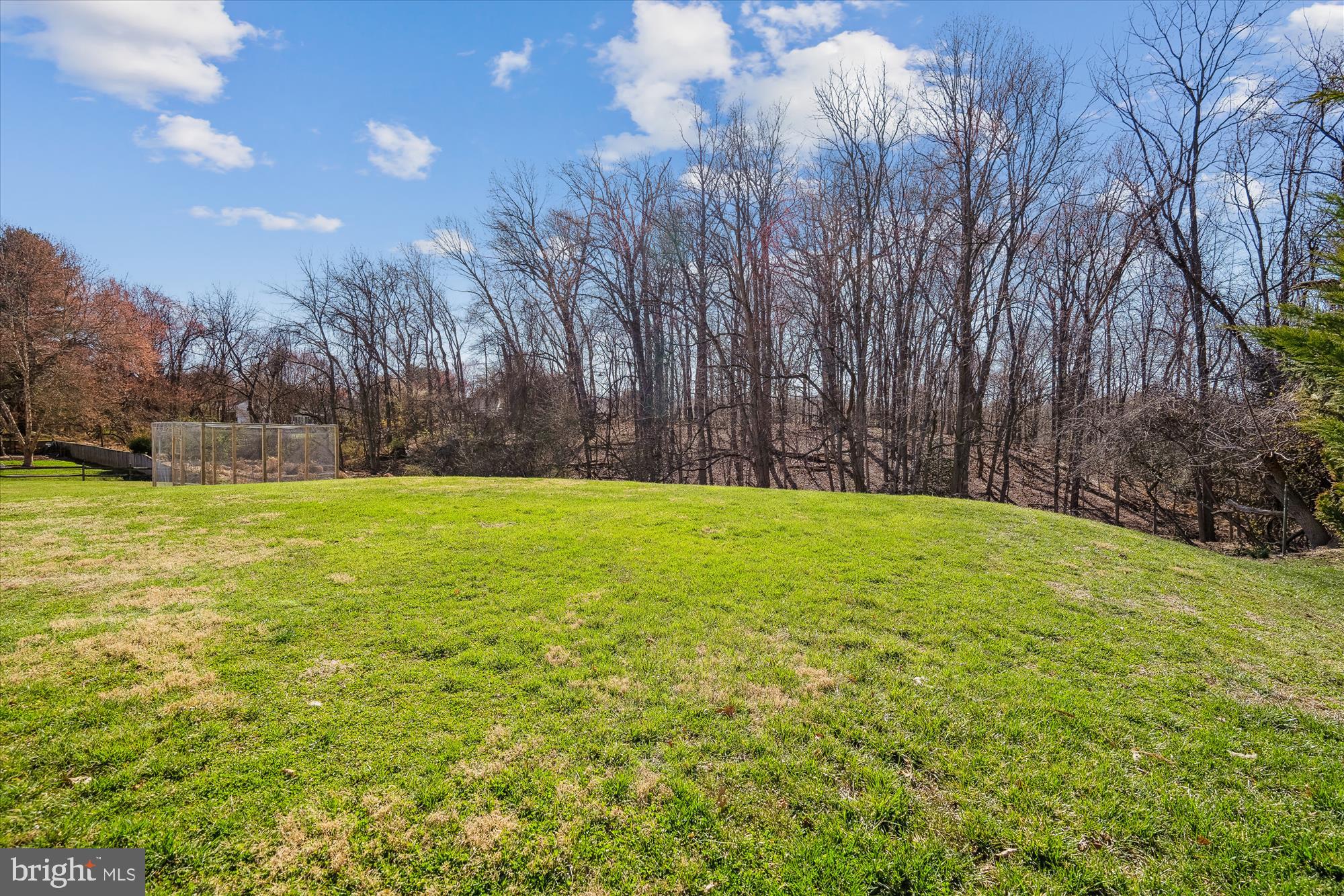 BROOKEVILLE KNOLLS - Residential