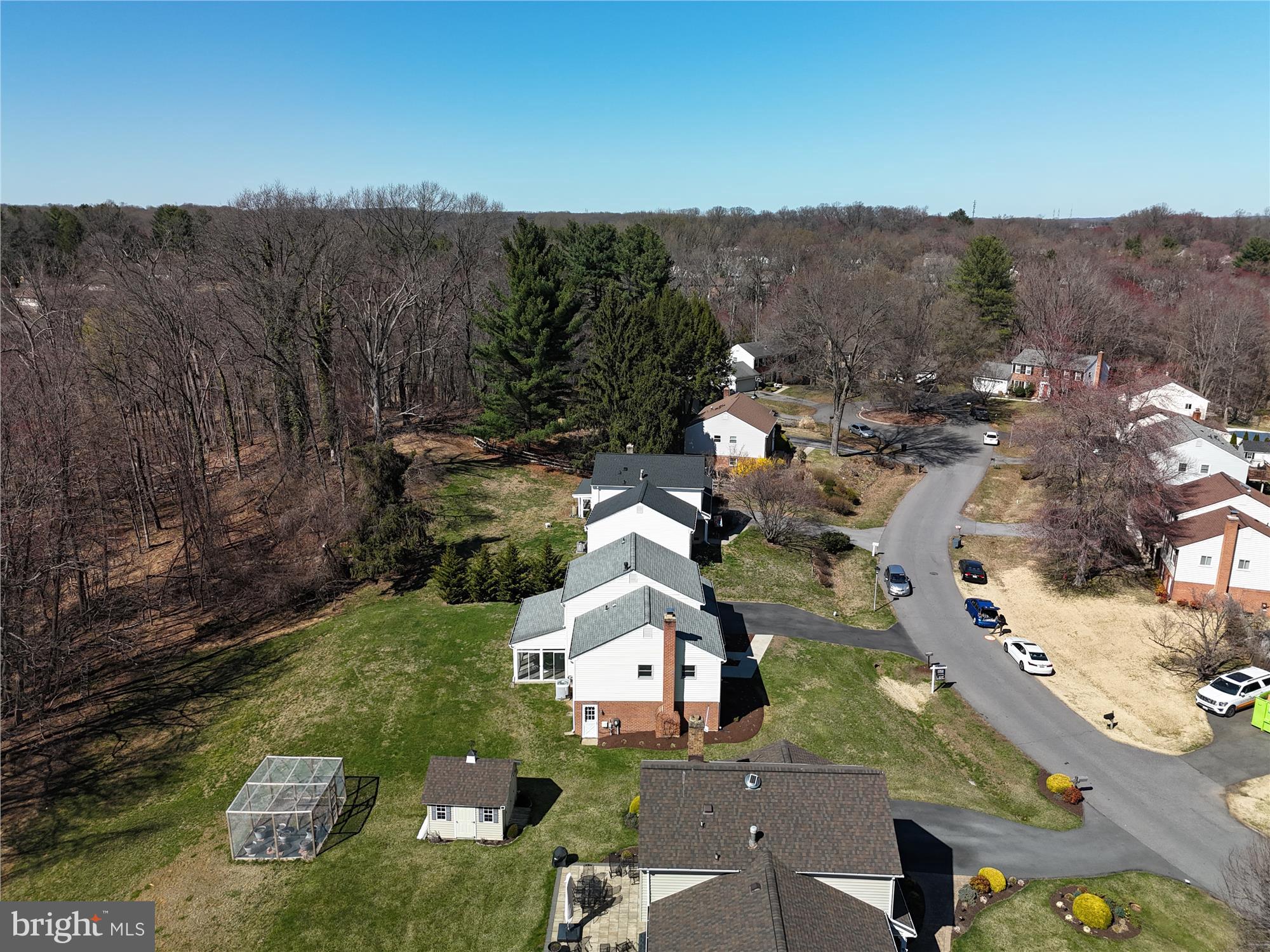 BROOKEVILLE KNOLLS - Residential