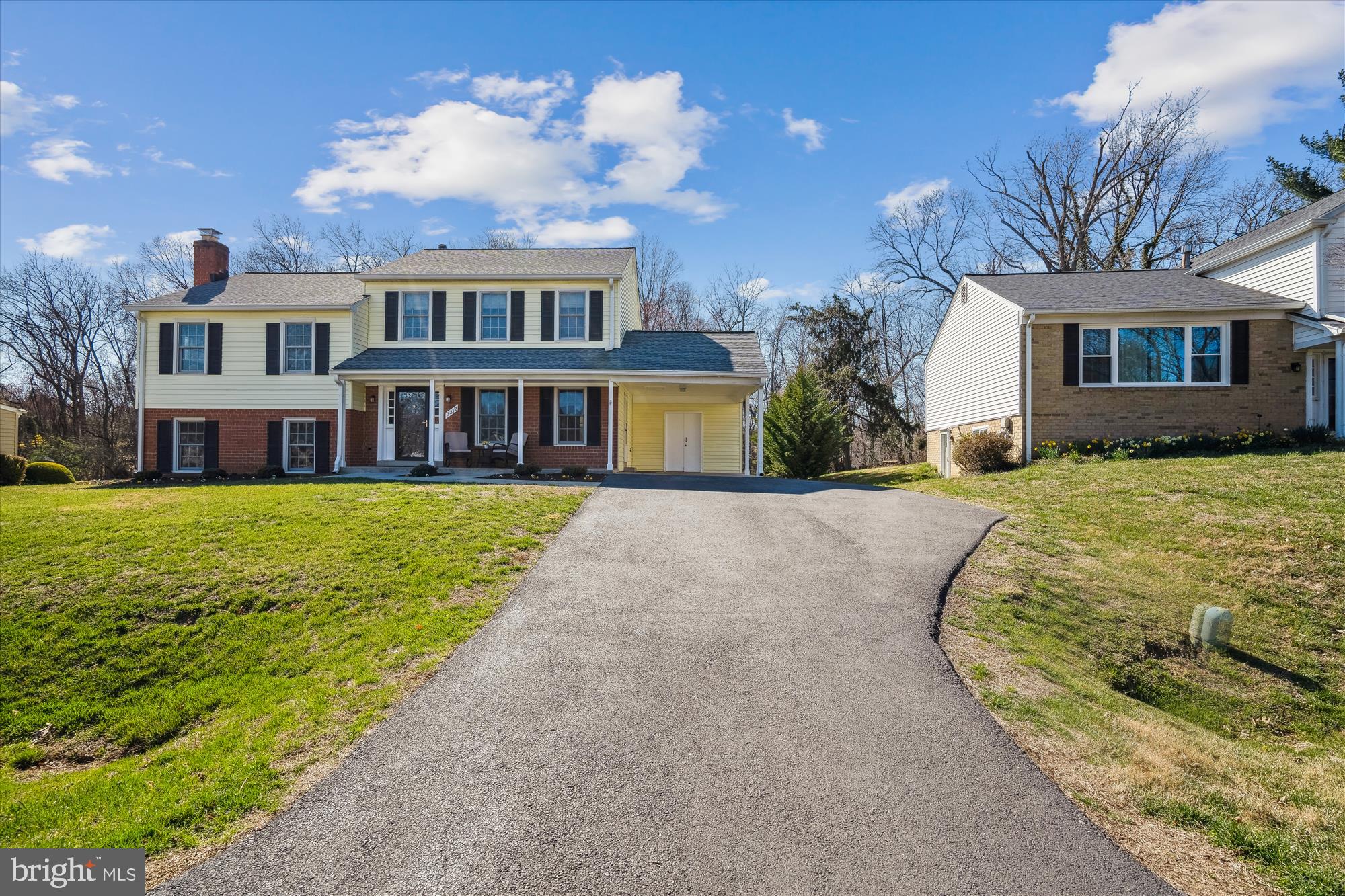 BROOKEVILLE KNOLLS - Residential