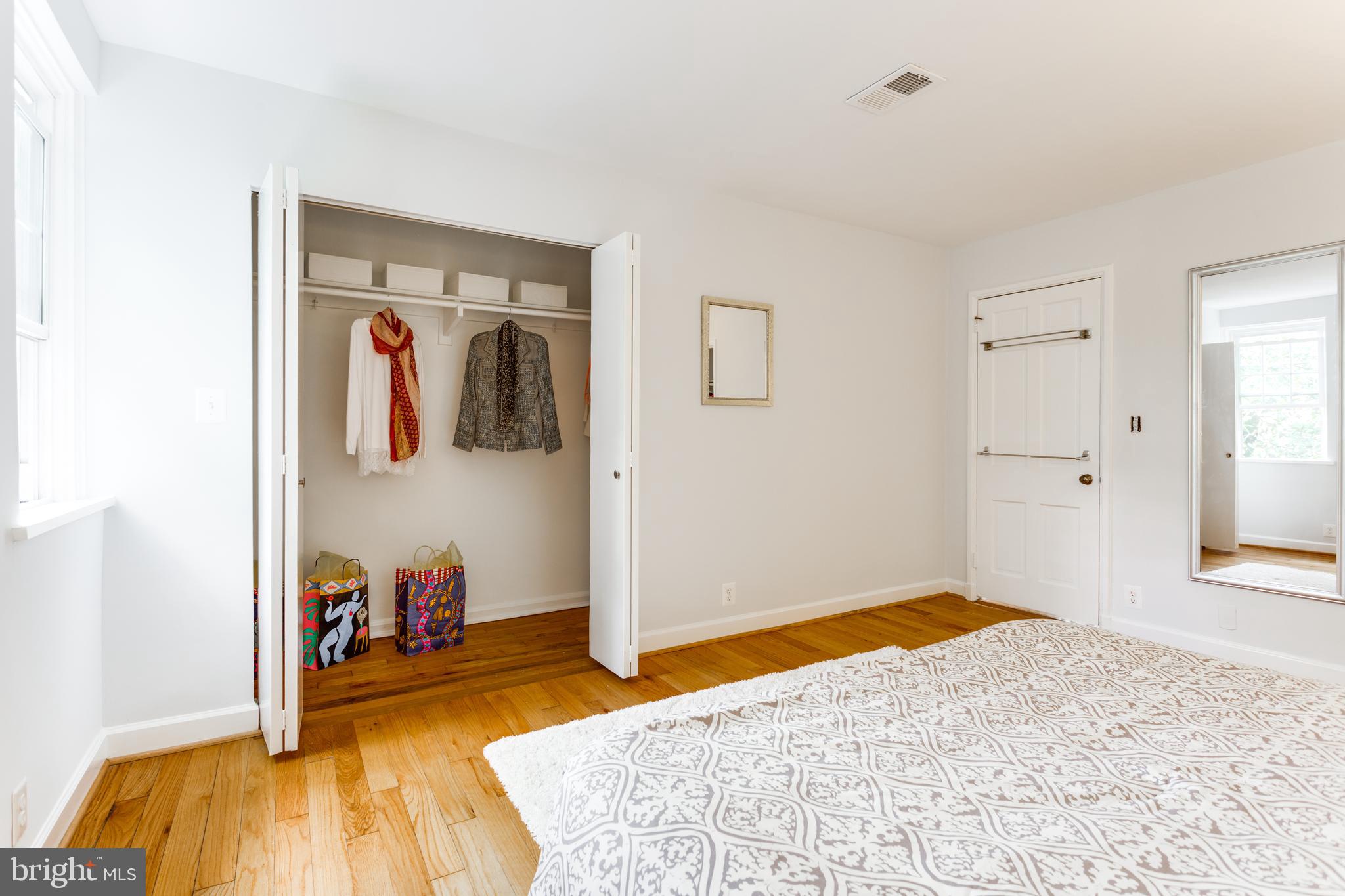 FAIRLINGTON - Residential