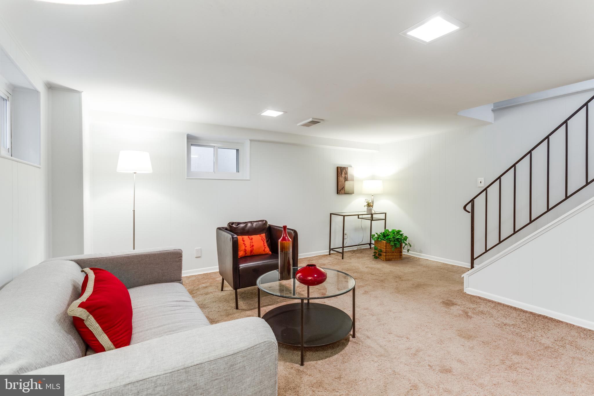 FAIRLINGTON - Residential