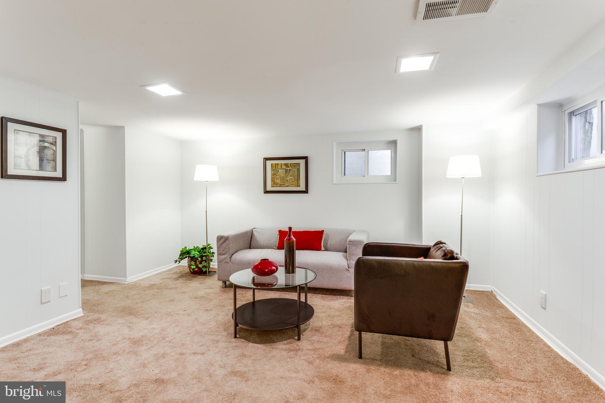 FAIRLINGTON - Residential