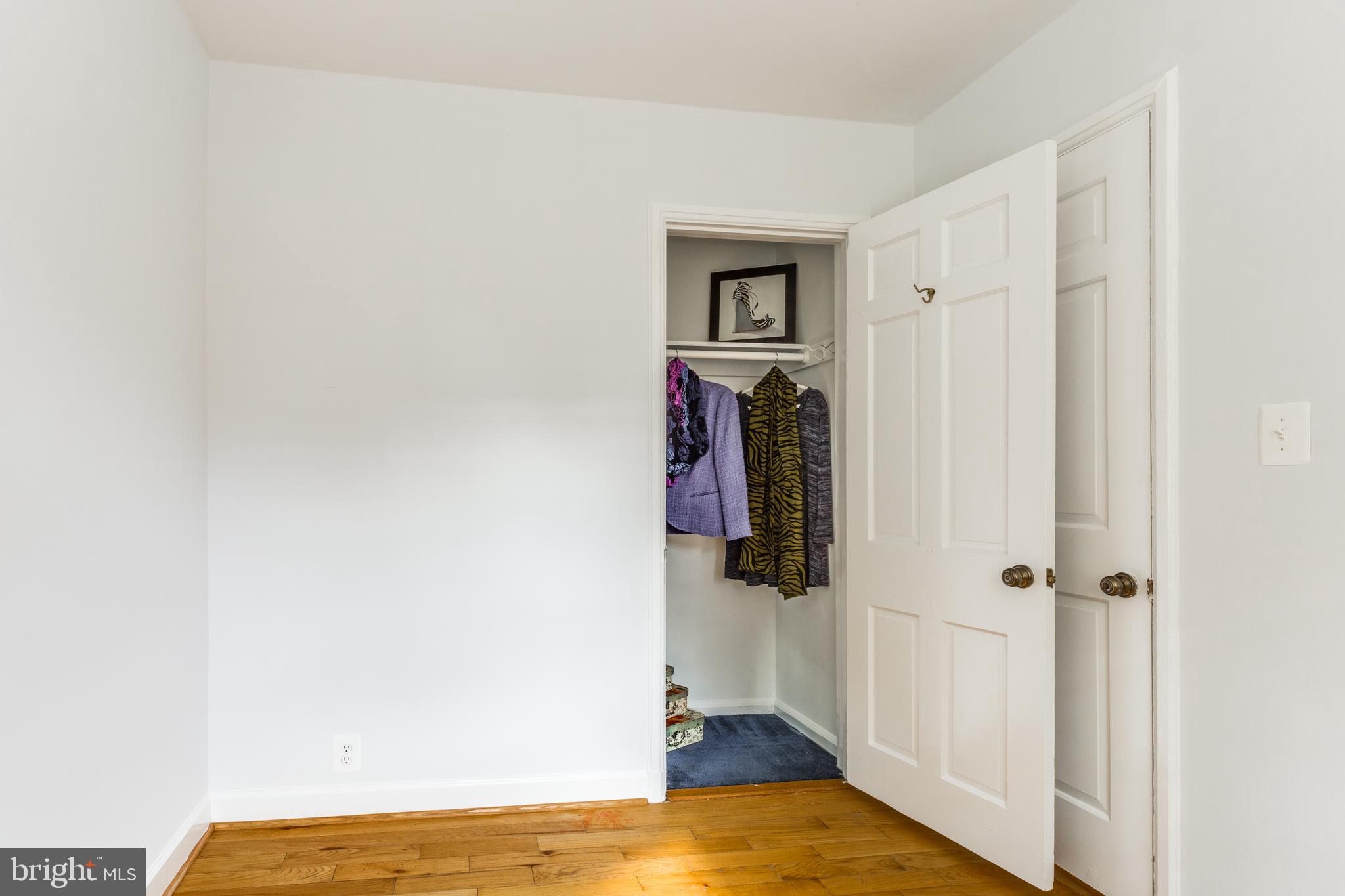 FAIRLINGTON - Residential