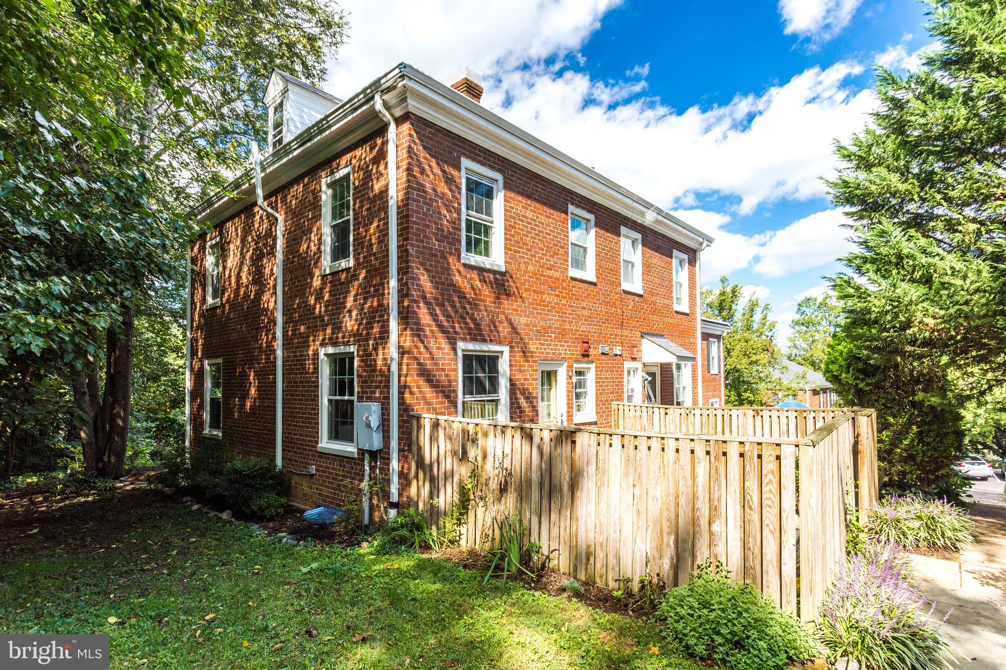 FAIRLINGTON - Residential