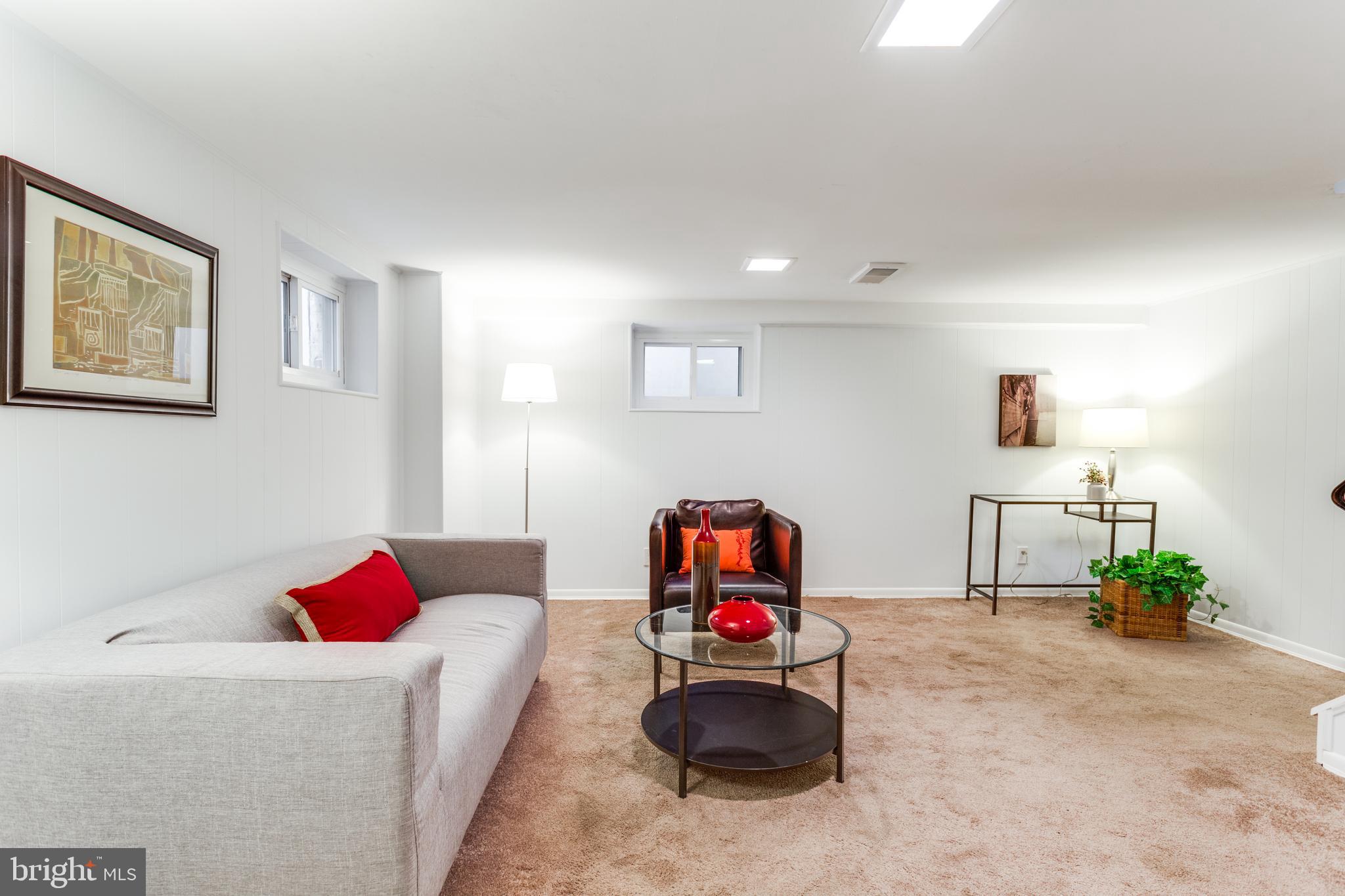 FAIRLINGTON - Residential