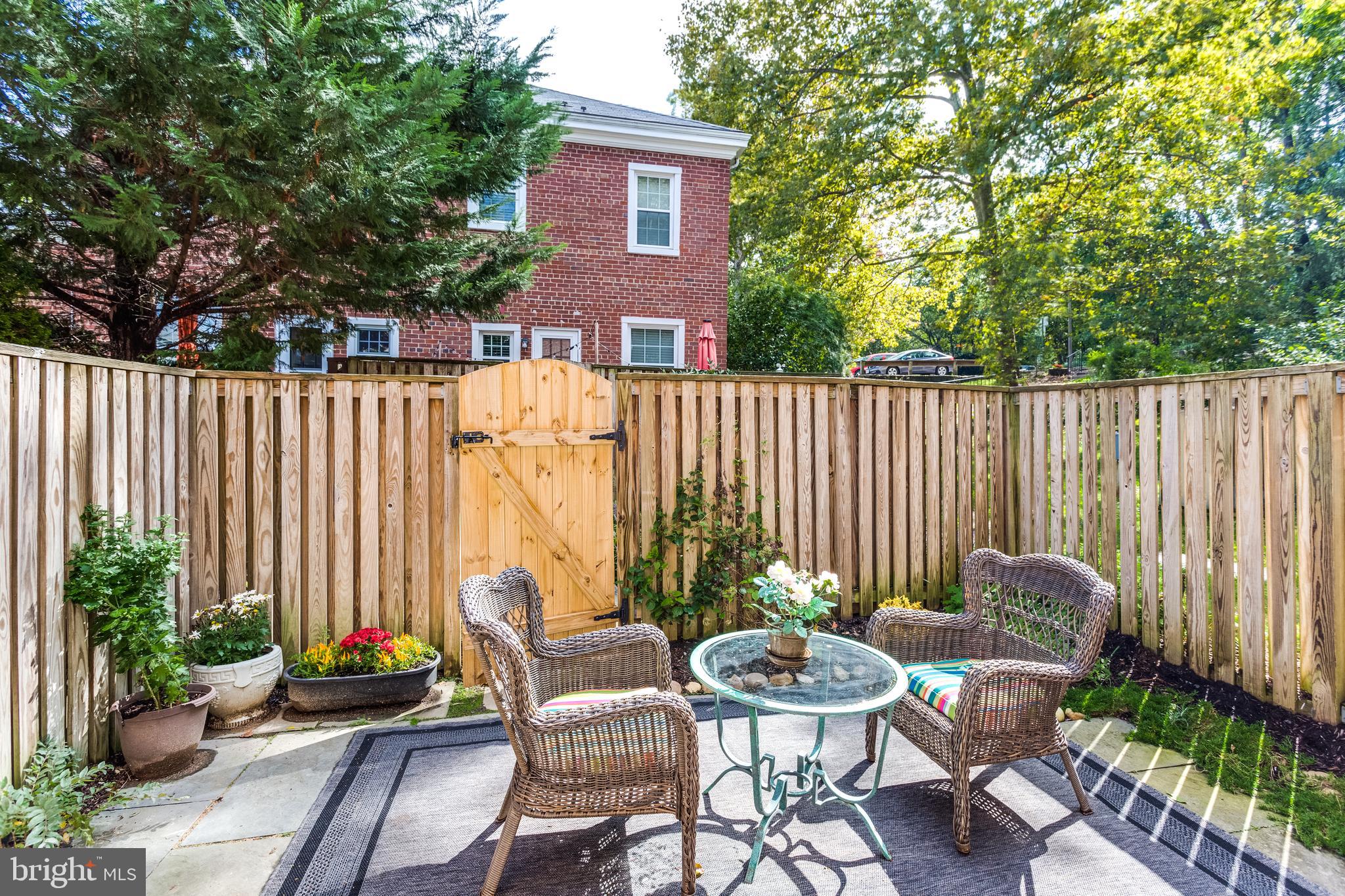 FAIRLINGTON - Residential