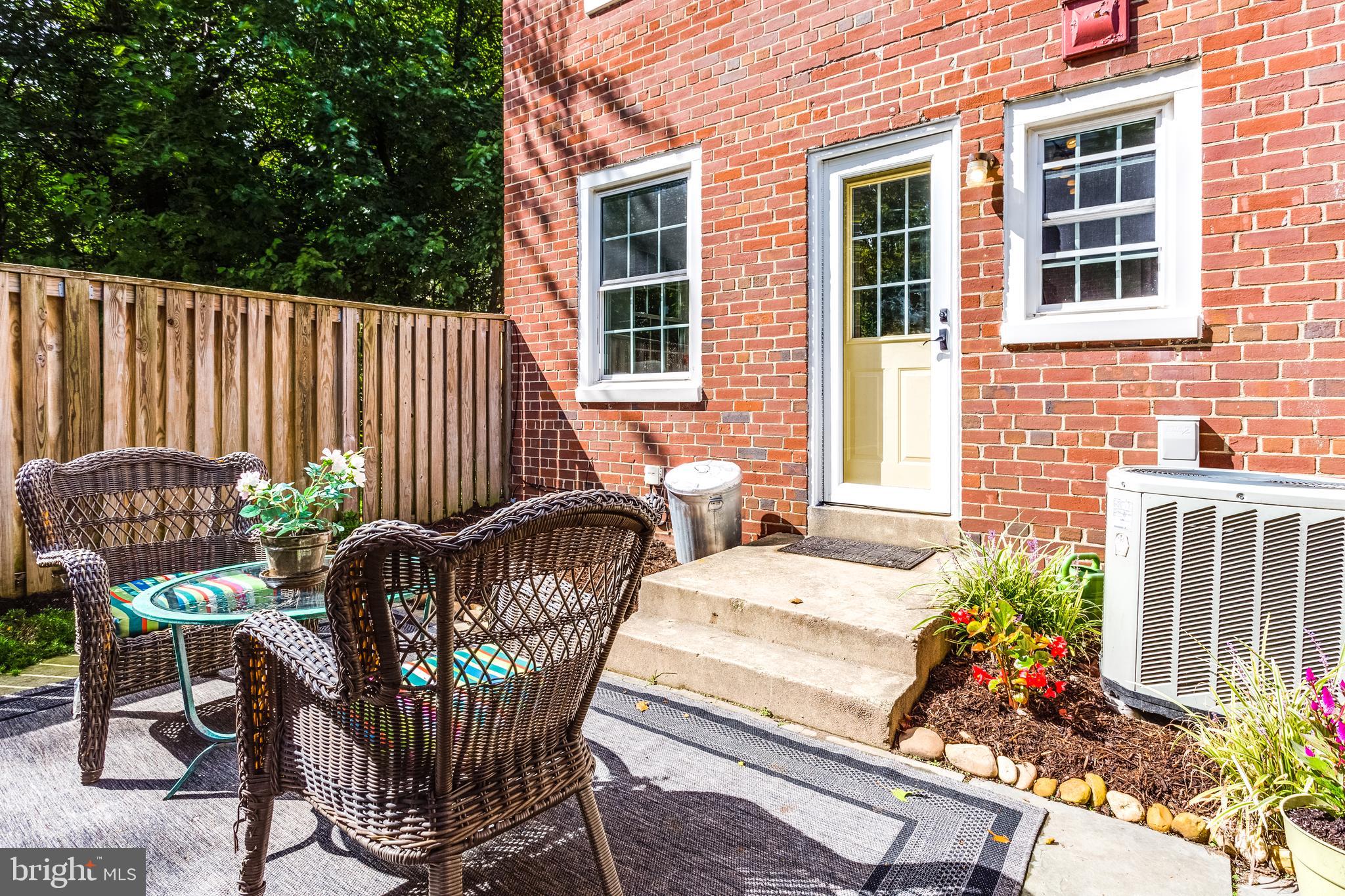 FAIRLINGTON - Residential