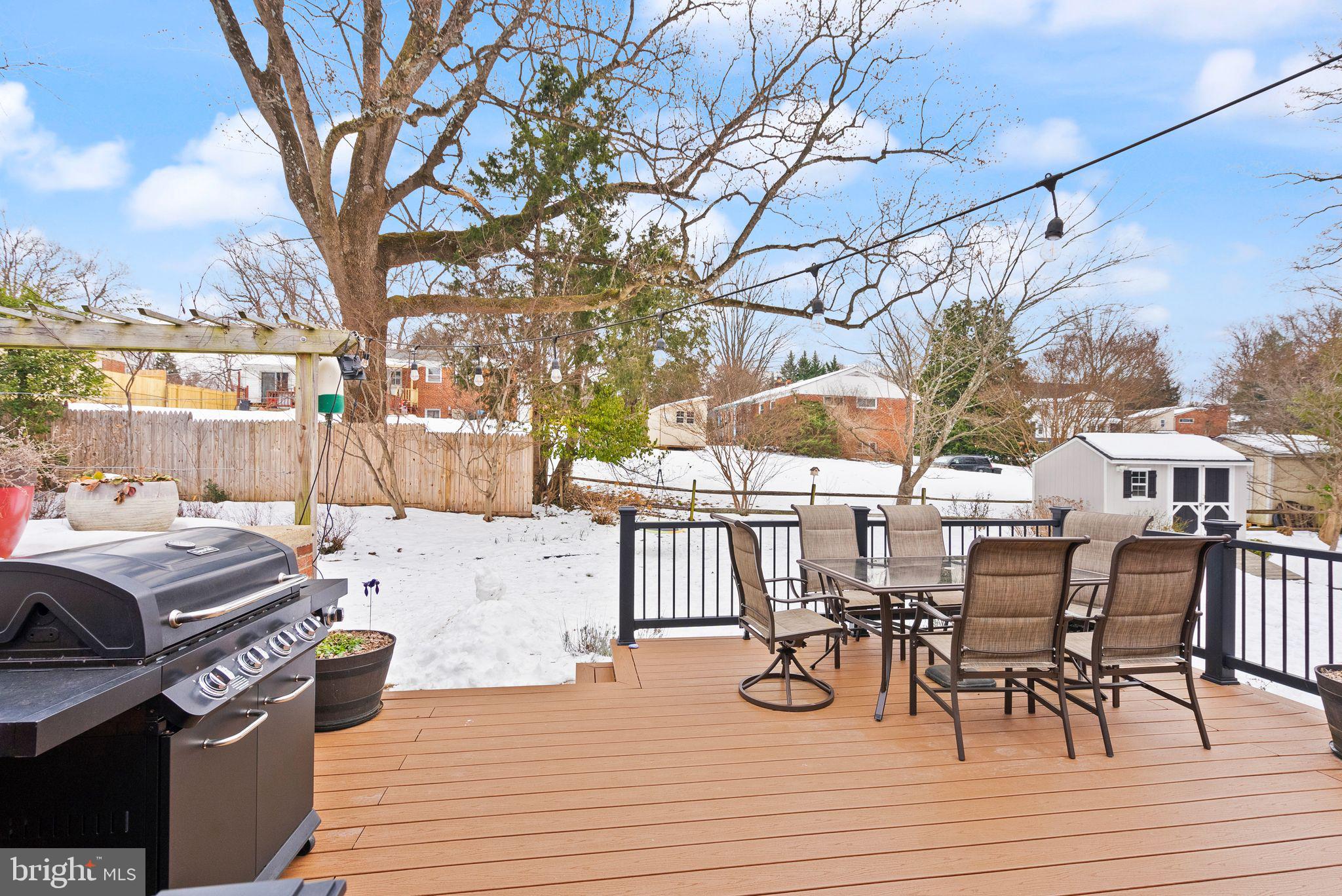 BROYHILL CREST - Residential