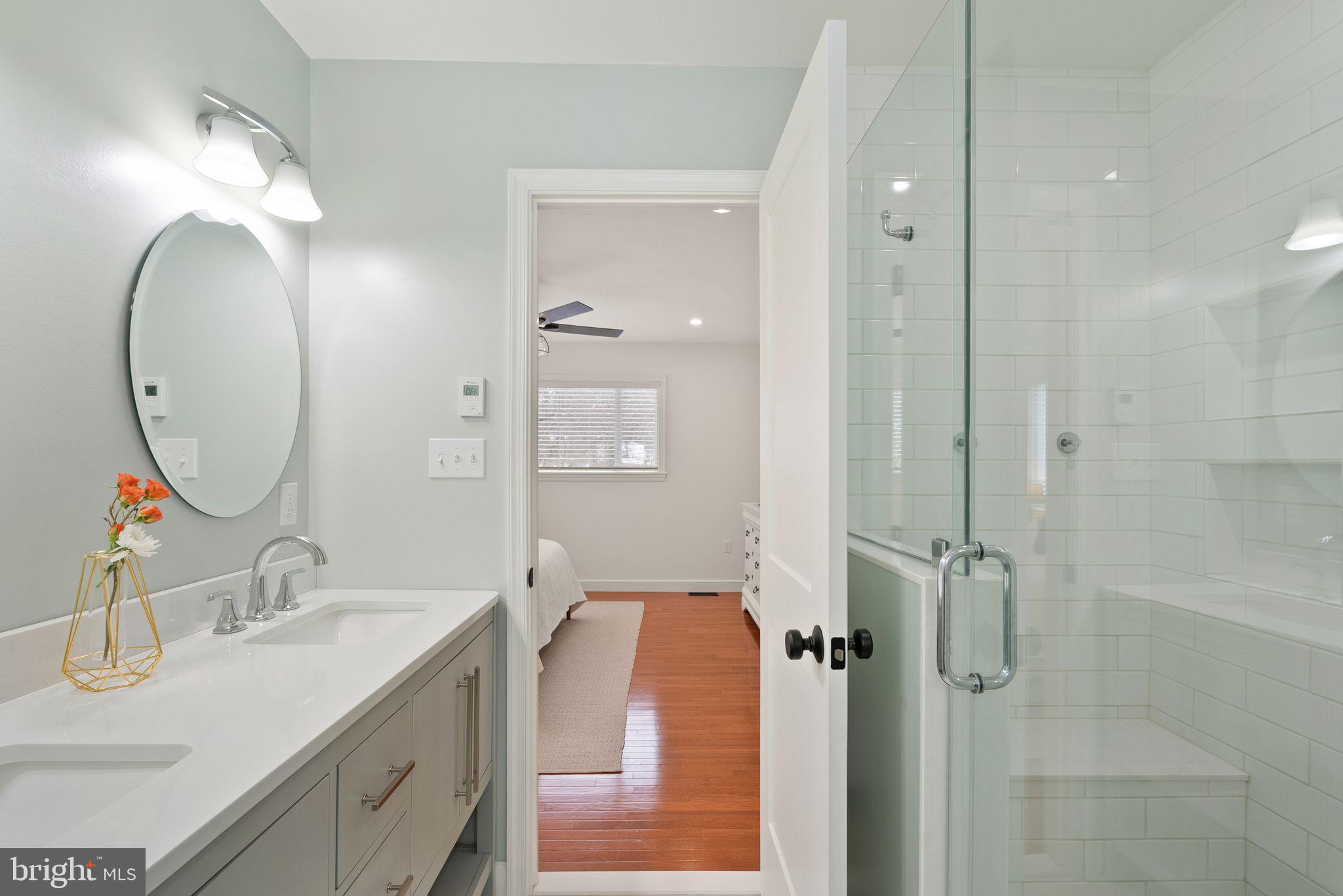 BROYHILL CREST - Residential